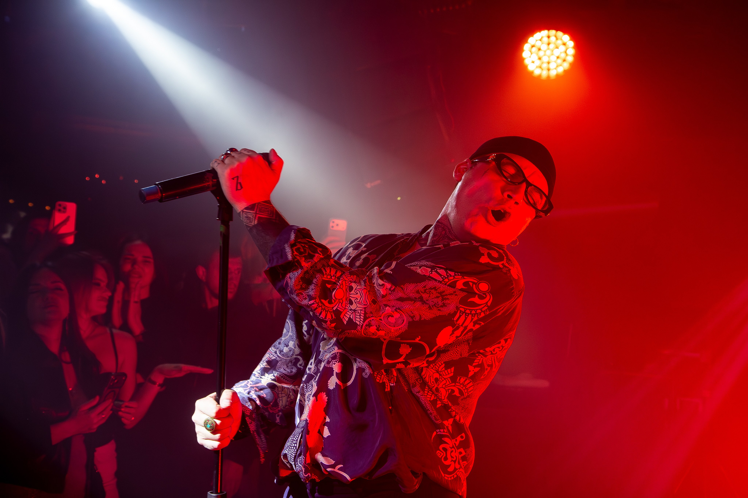 Концерт VA.NO | QUEST PISTOLS SHOW. Репортажный фотограф в Ялте Алексей Семёнов