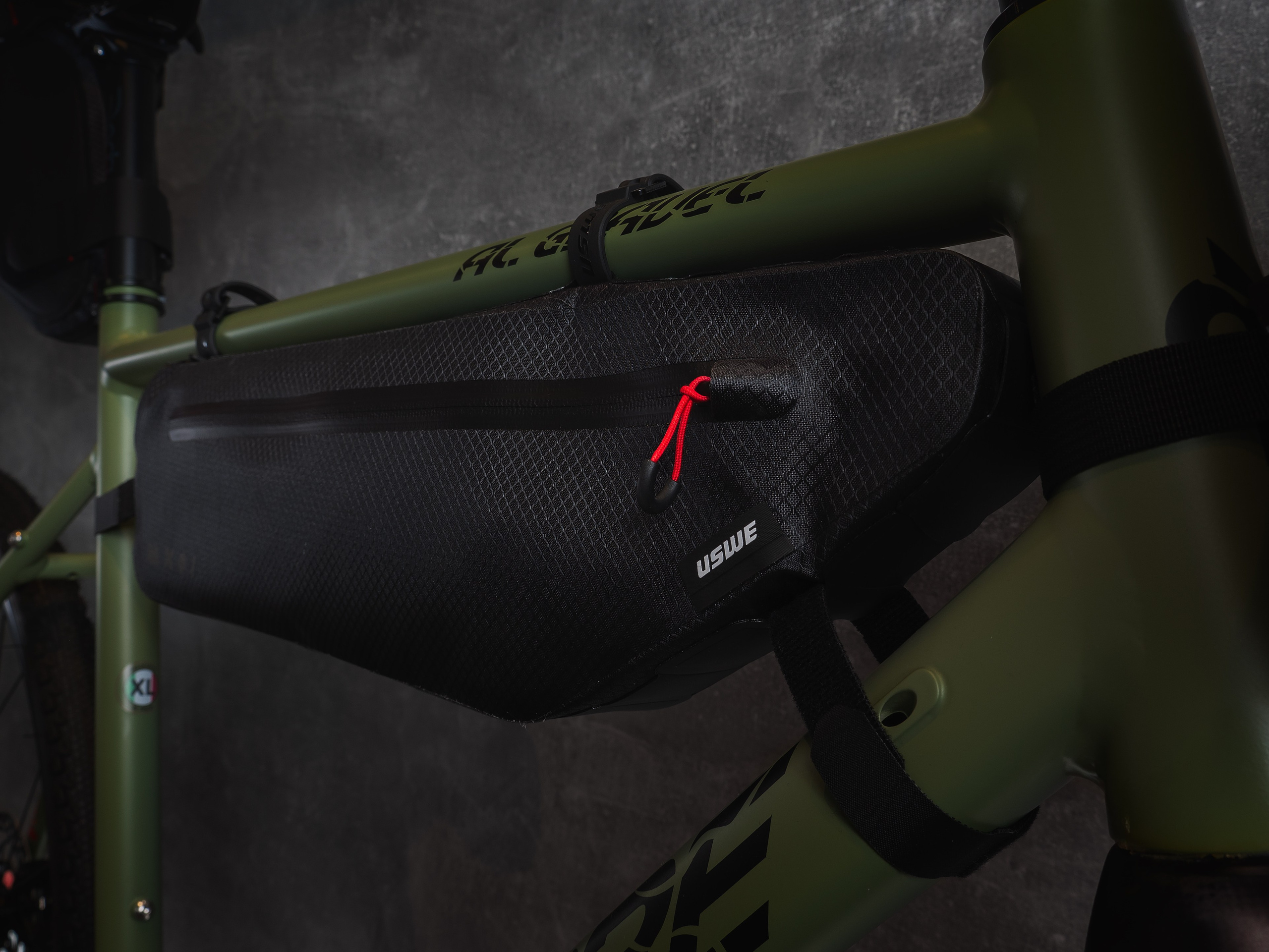 Байкпакинг USWE. Фотограф анималист Никита Натальный