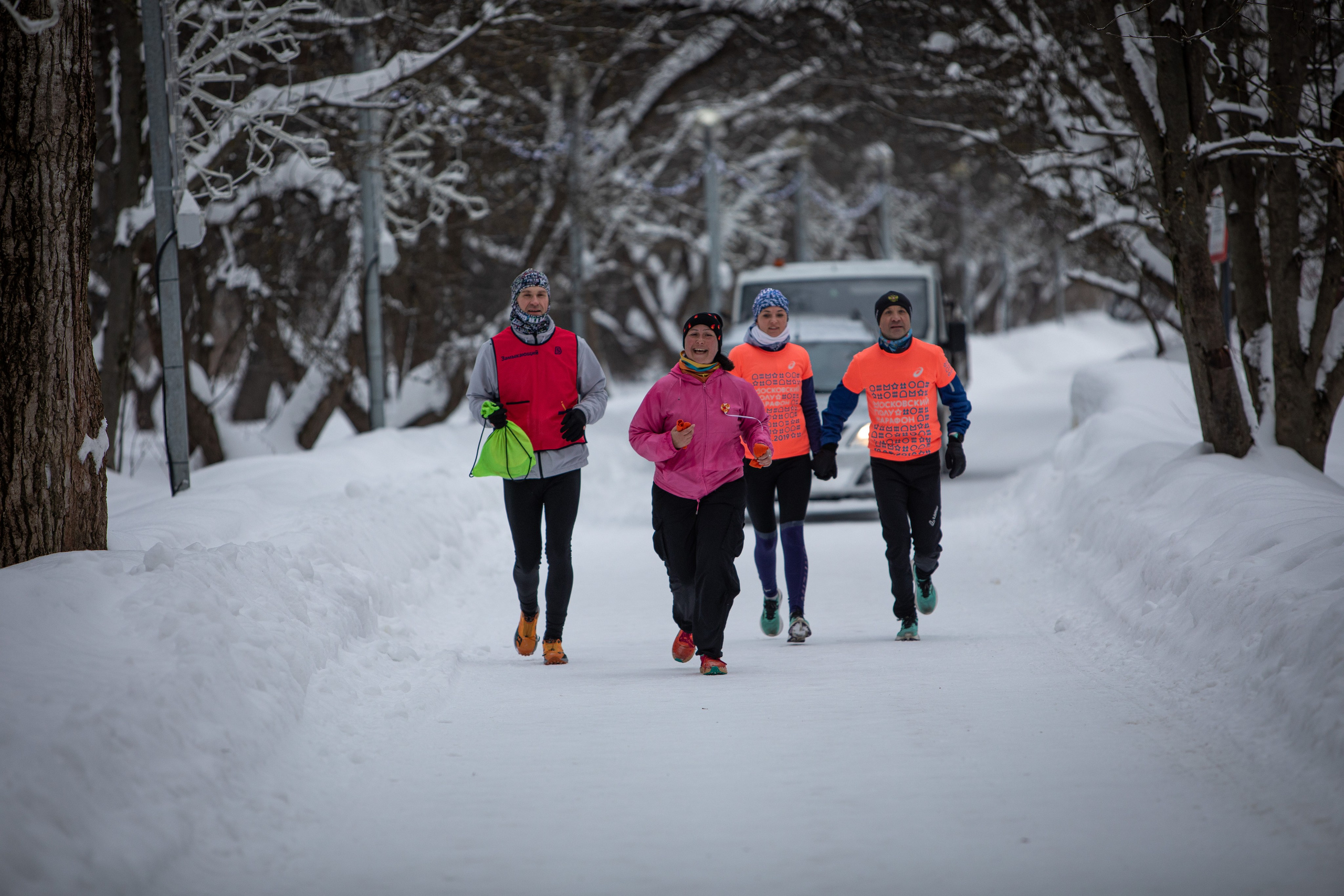 5 вёрст в Тушино, День влюбленных, 91 забег, 17 февраля 2024 г. Фотограф Сергей Ловкий