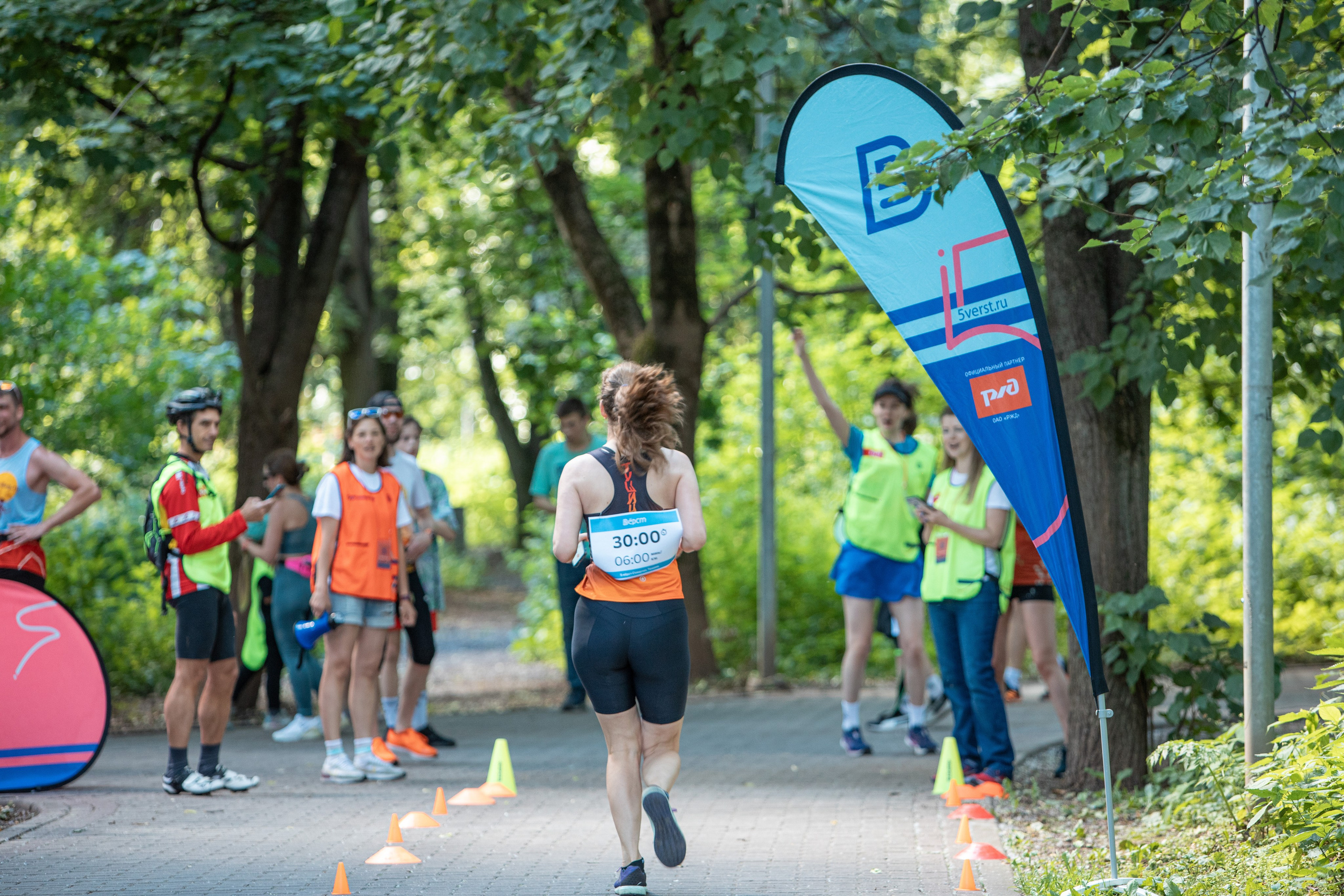 109 забег 5 вёрст Северное Тушино, 22.06.24. Фотограф Сергей Ловкий