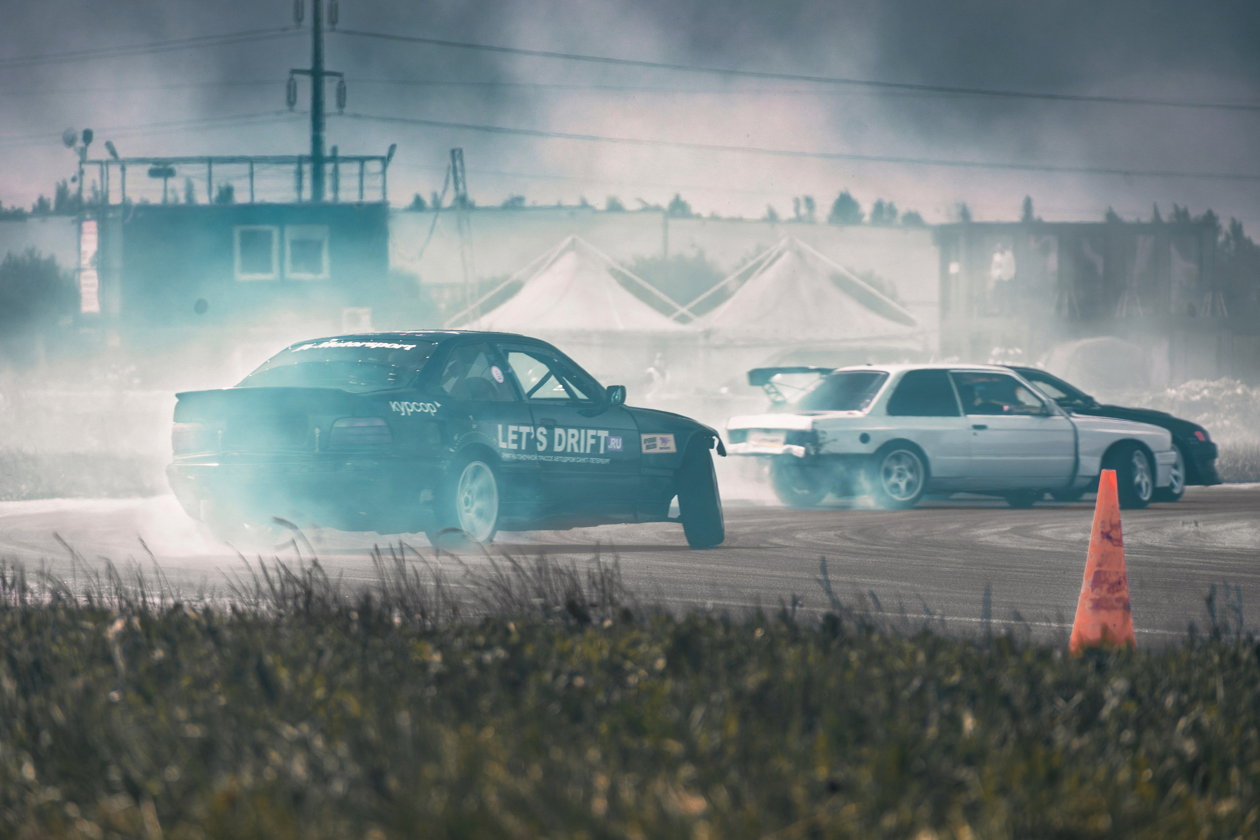 Фоторепортаж с «Больших Гонок» — дрифт, драг, звук