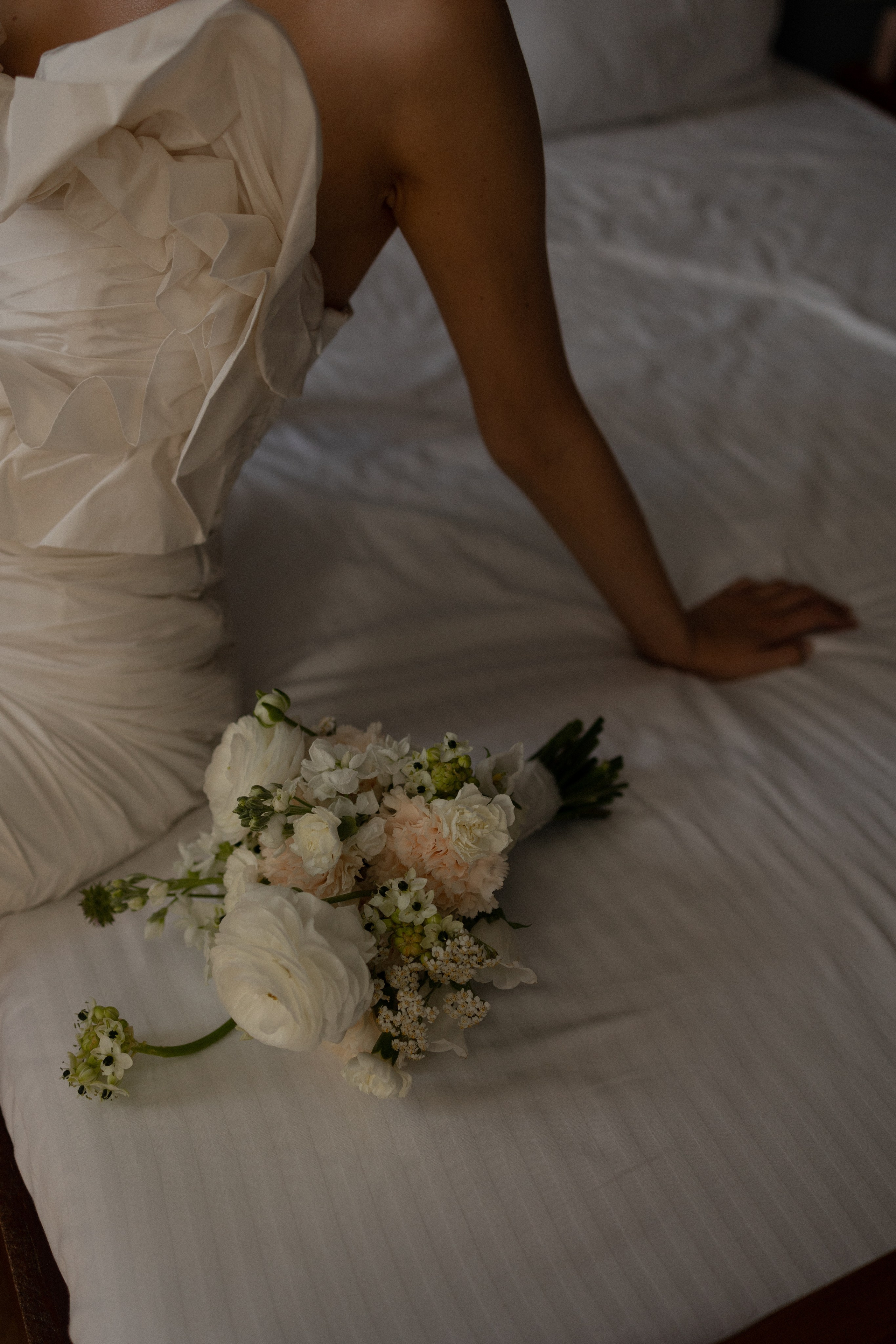 Свадебная фотосессия в студии/отеле. Фотограф в Санкт-Петербурге Шевченко Наталья