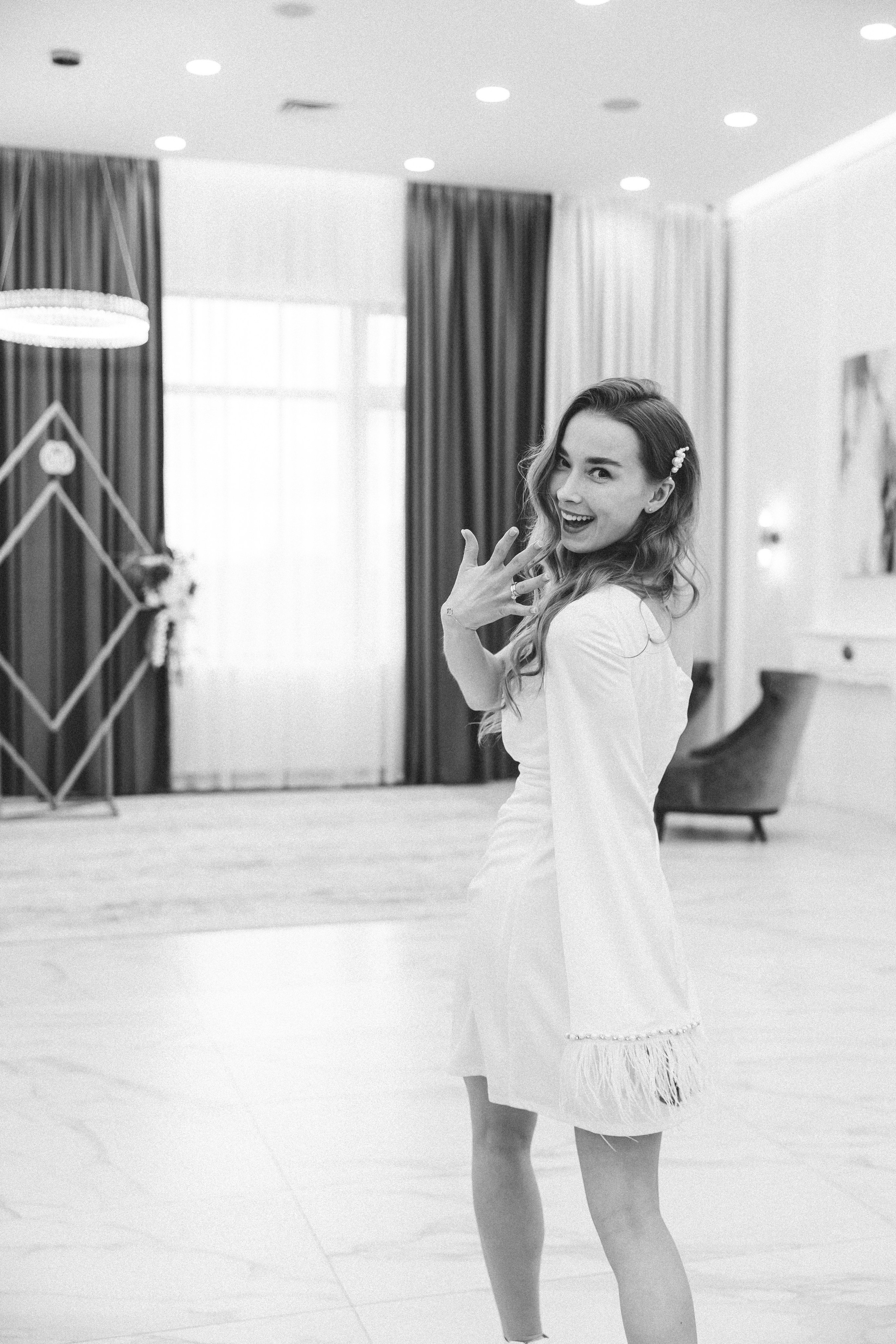 Свадебная фотосессия в Усадьбе Остафьево. Свадебный фотограф в Москве — Оскар Гелманов