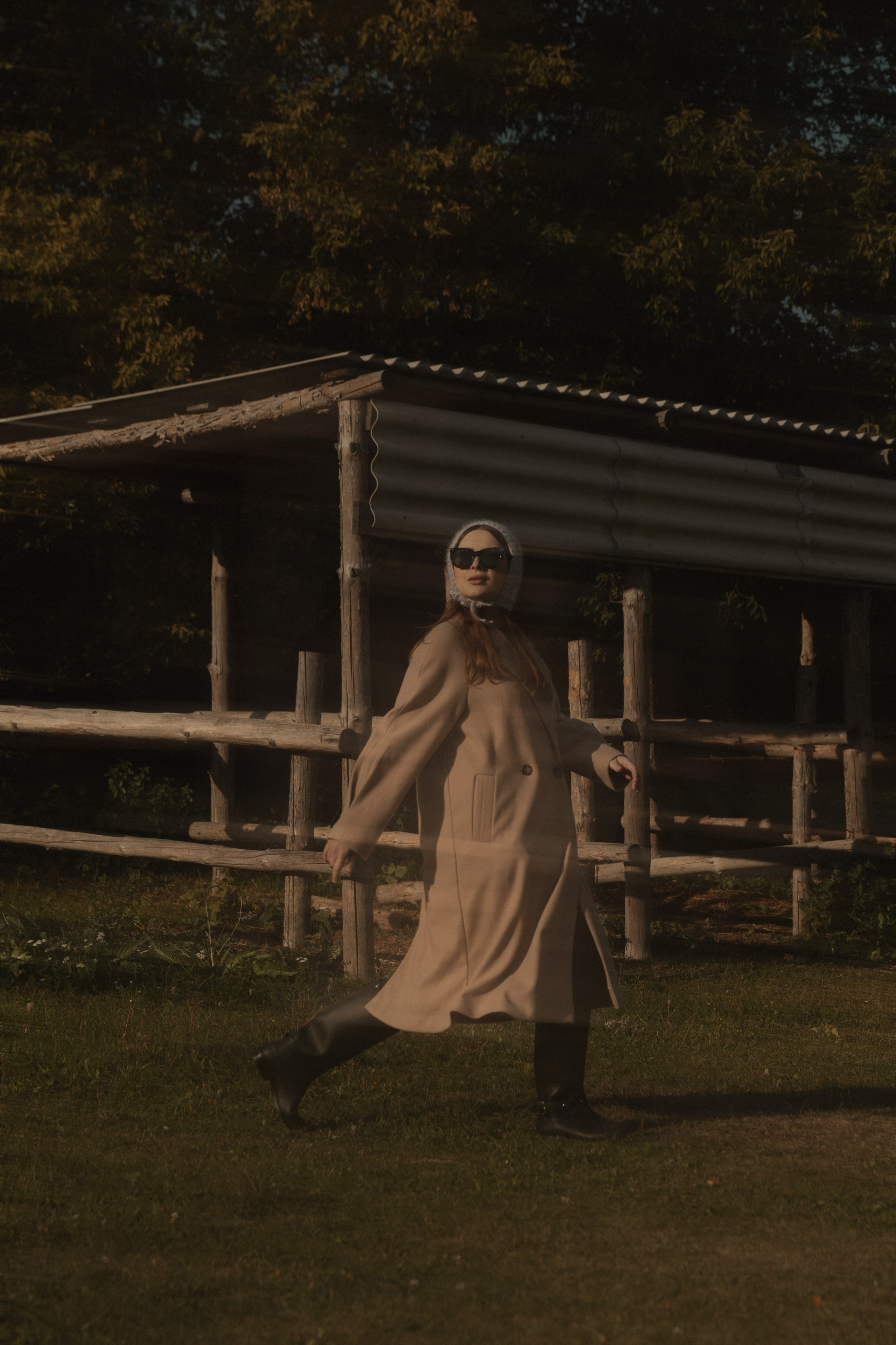 Олеся чепчики. Фотограф Мария Щеголькова. Чувственный женский портрет