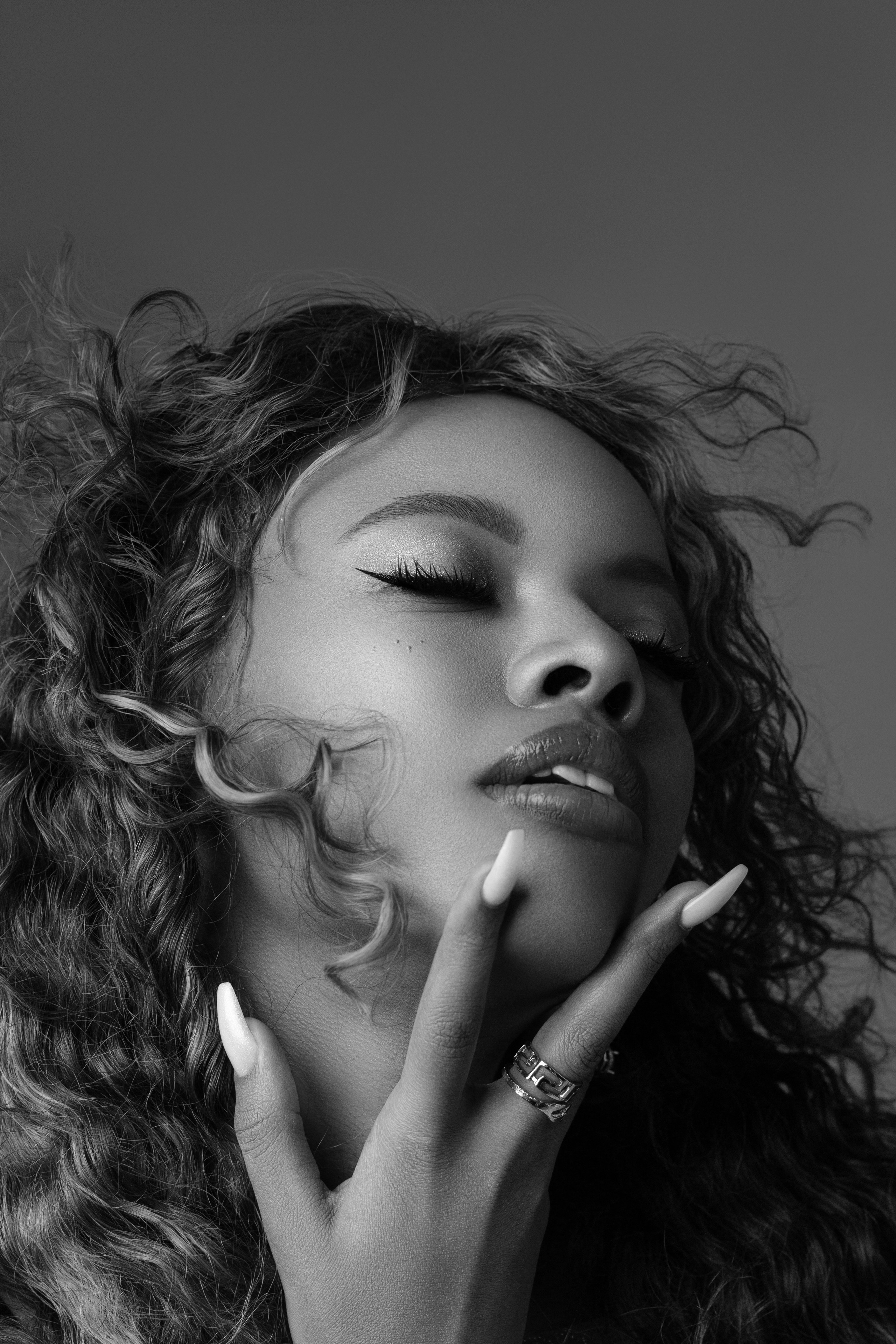 Яби. Женский фотограф в Москве Камила Бакаева