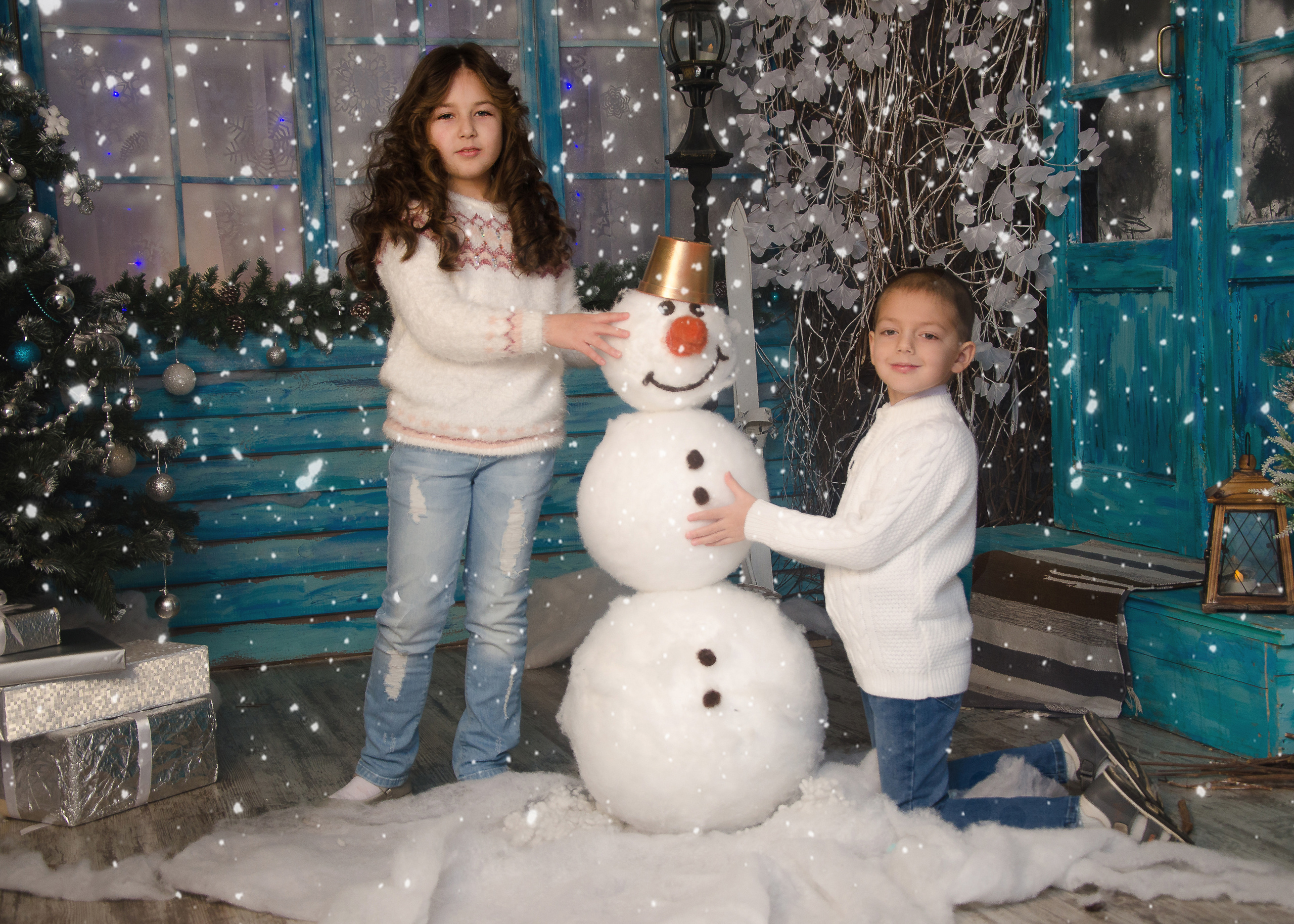 Новогодняя семейная фотосессия  в студии "Изумруд" Ярославль