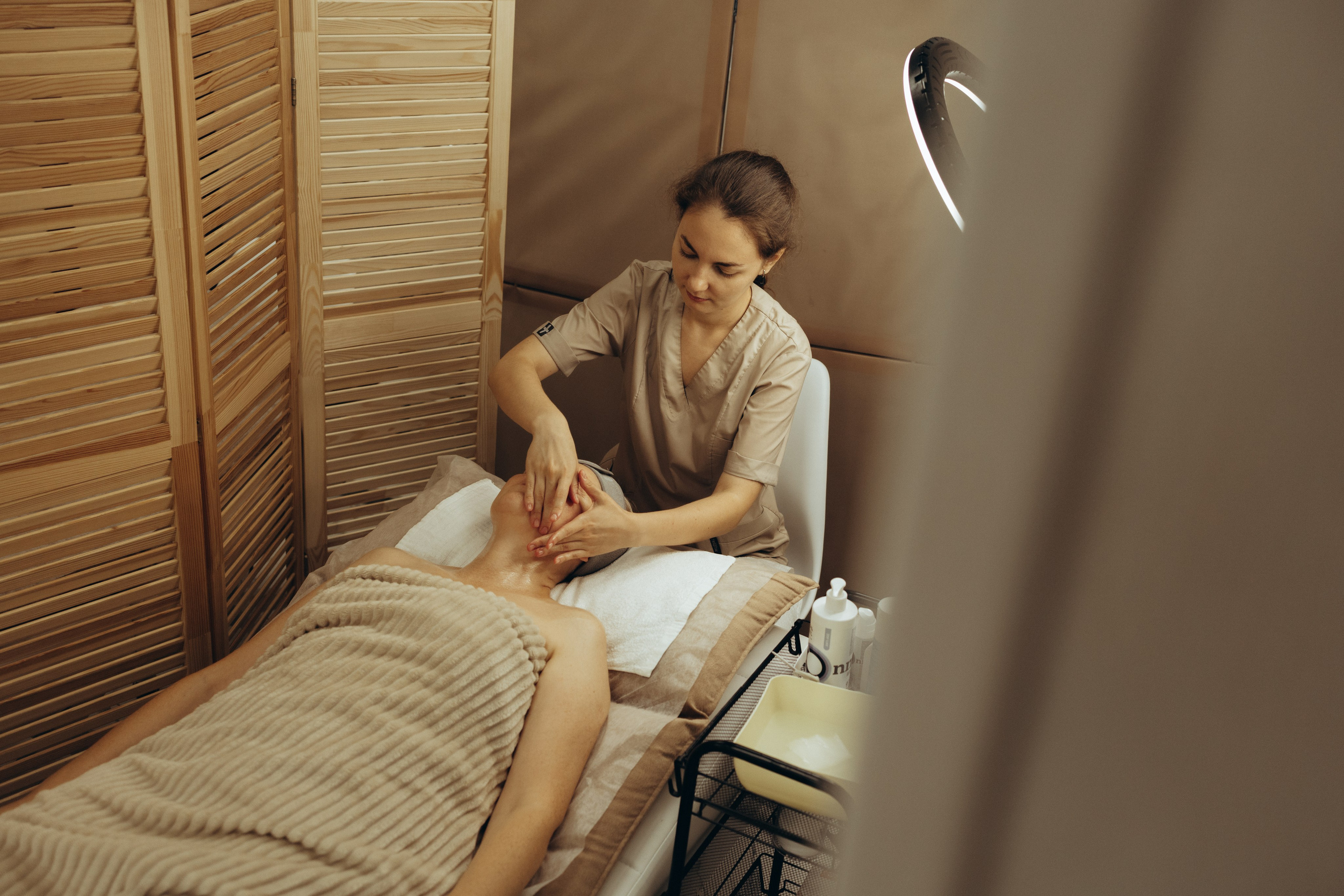 Ксения — массажист. Фотограф Москва Алёна Суворова