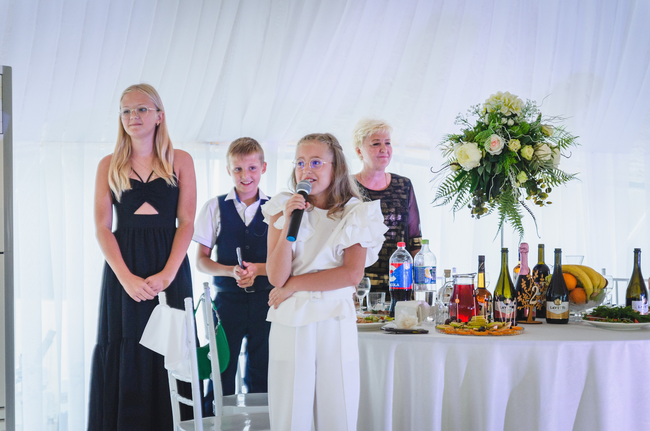 Свадебный банкет где-то под Петербургом. Портретный и репортажный фотограф в Санкт-Петербурге