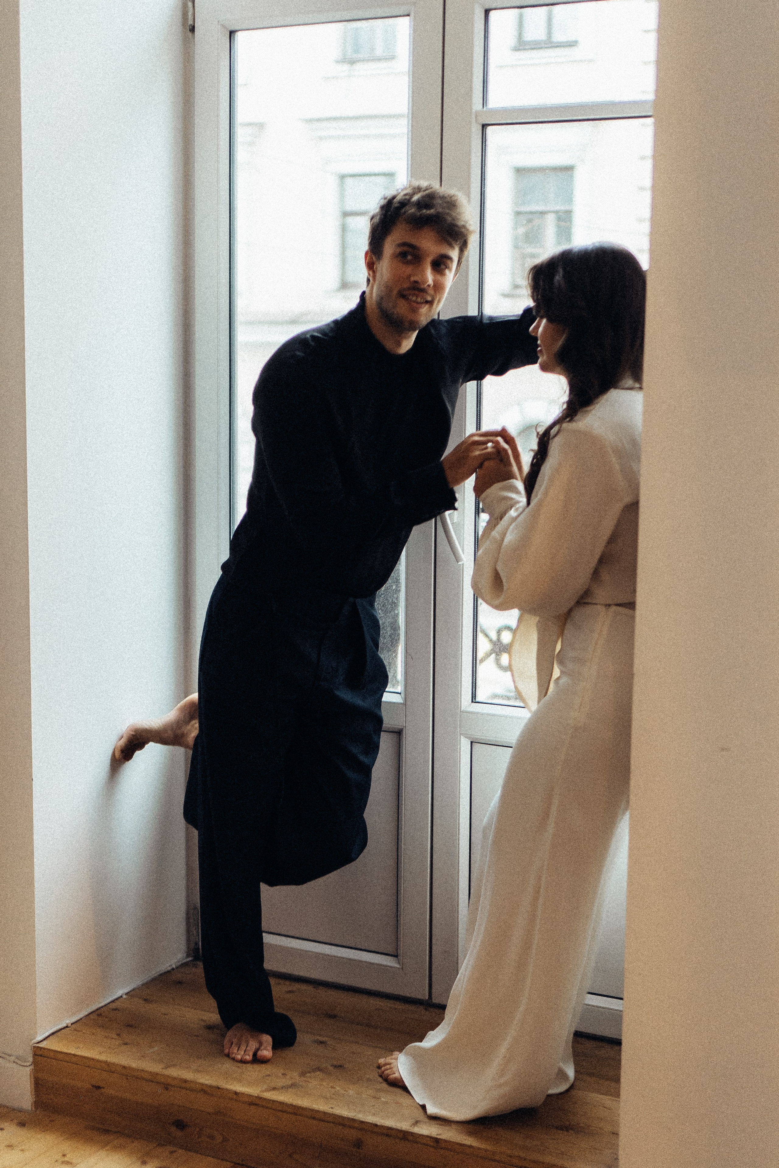 УТРО ЖЕНИХА И НЕВЕСТЫ В ПИТЕРСКОЙ КВАРТИРЕ И СЬЕМКА С СВАДЕБНЫХ ОБРАЗАХ. Профессиональный фотограф, Санкт-Петербург — Виктория Богомолова