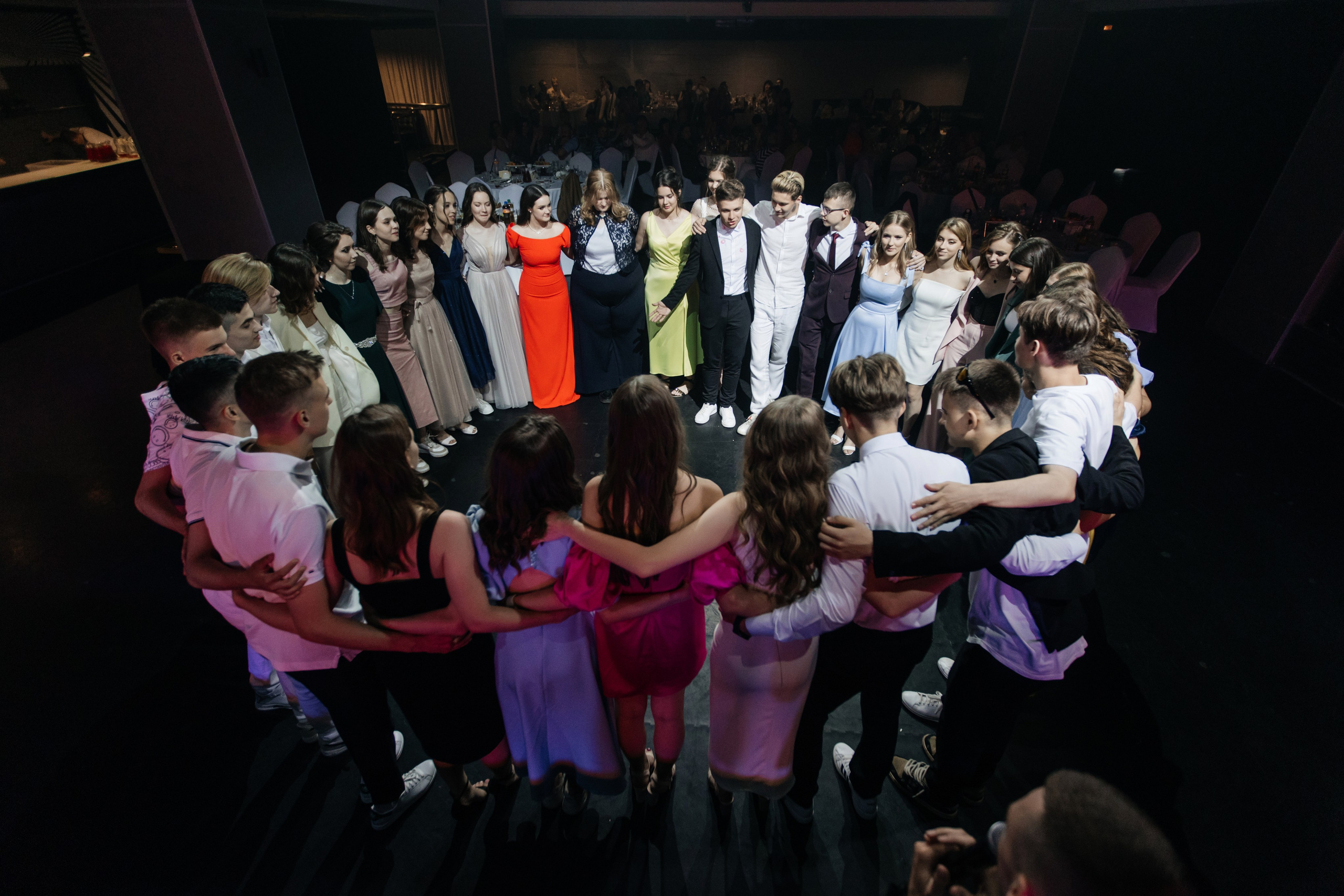 2023 ШКОЛА136. Свадебный и Репортажный фотограф Нижний Новгород Москва Ежов Иван