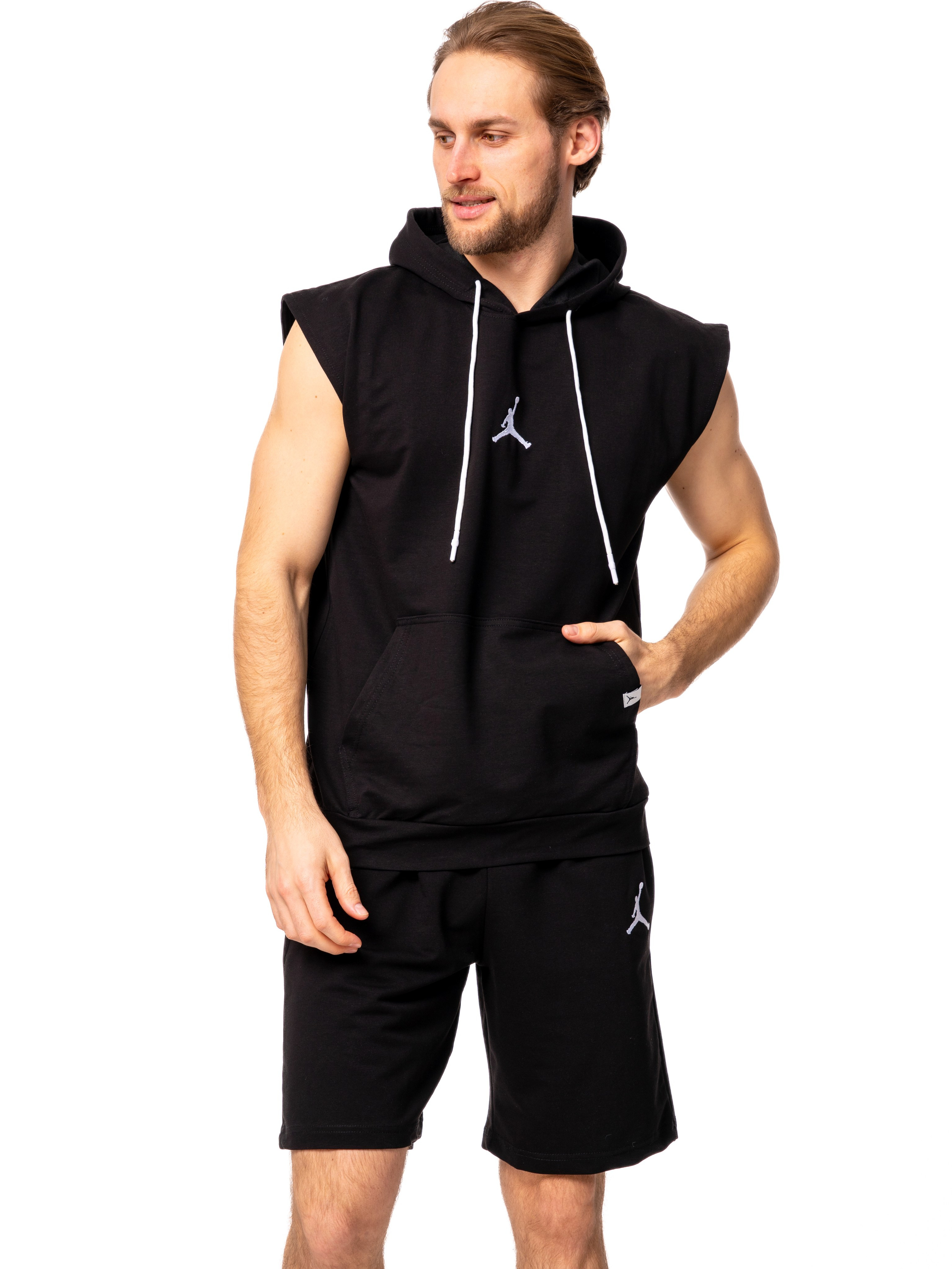 Сборная съёмка для маркетплейсов от CREATIVO PROD. Фото для маркетплейсов — CREATIVO.PROD Москва