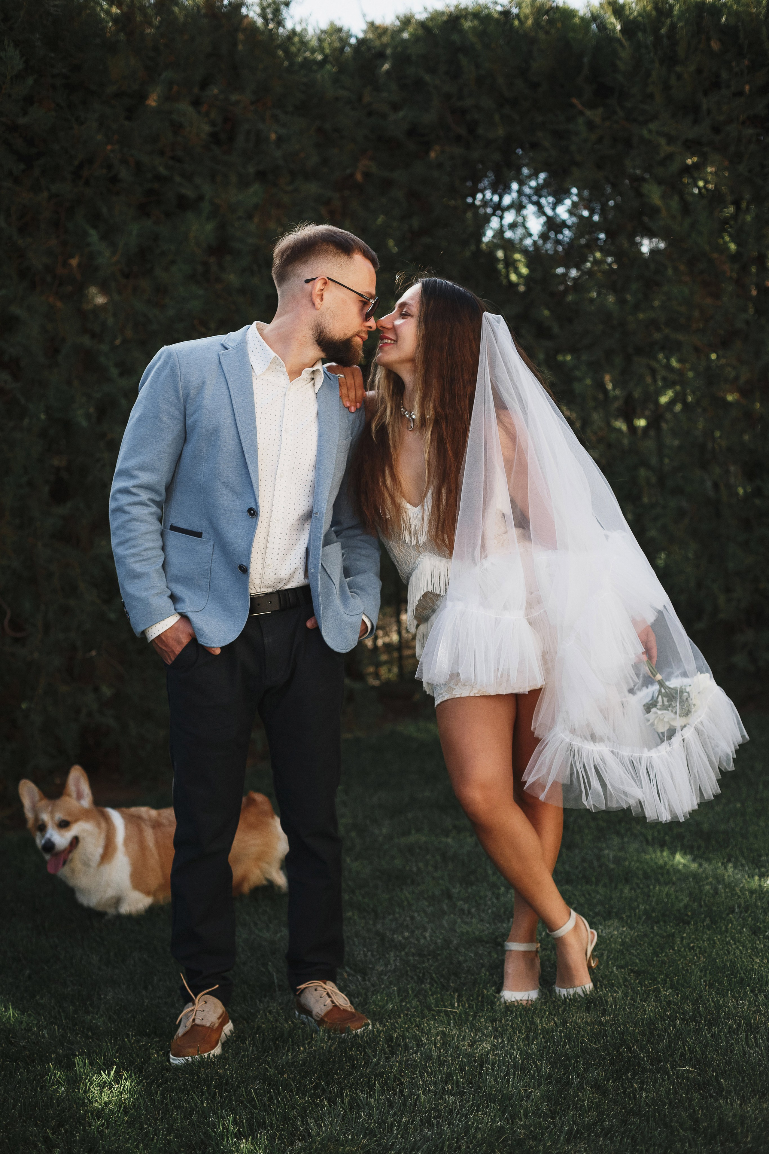 Фотосессия в Таганроге: Денис и Маша с их очаровательной собакой. Свадебный и семейный фотограф в Таганроге Бакарюк Антон