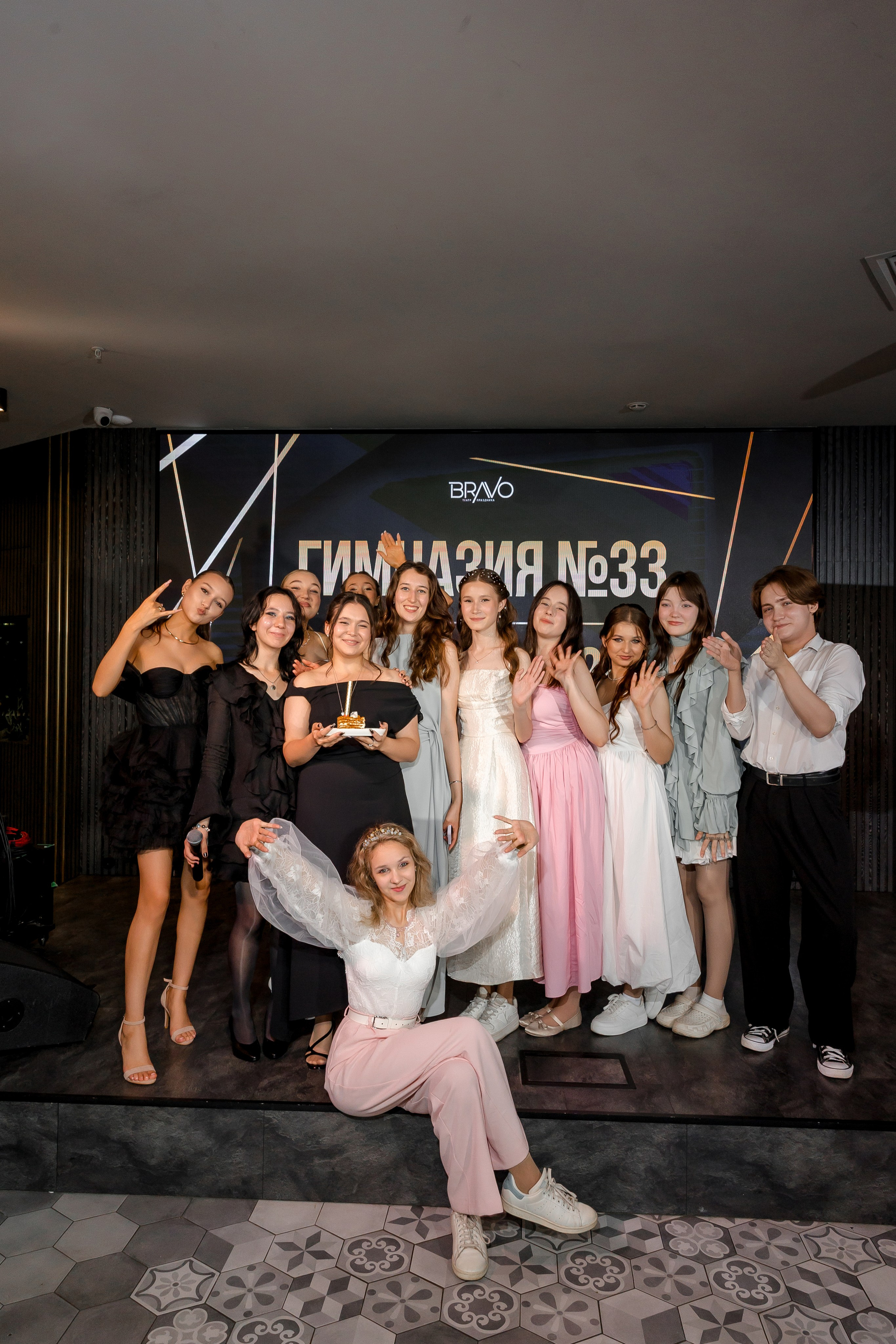 ВЫПУСКНОЙ CHEESERIA-Гимназия 33. Свадебный и семейный фотограф Динар Гильмутдинов