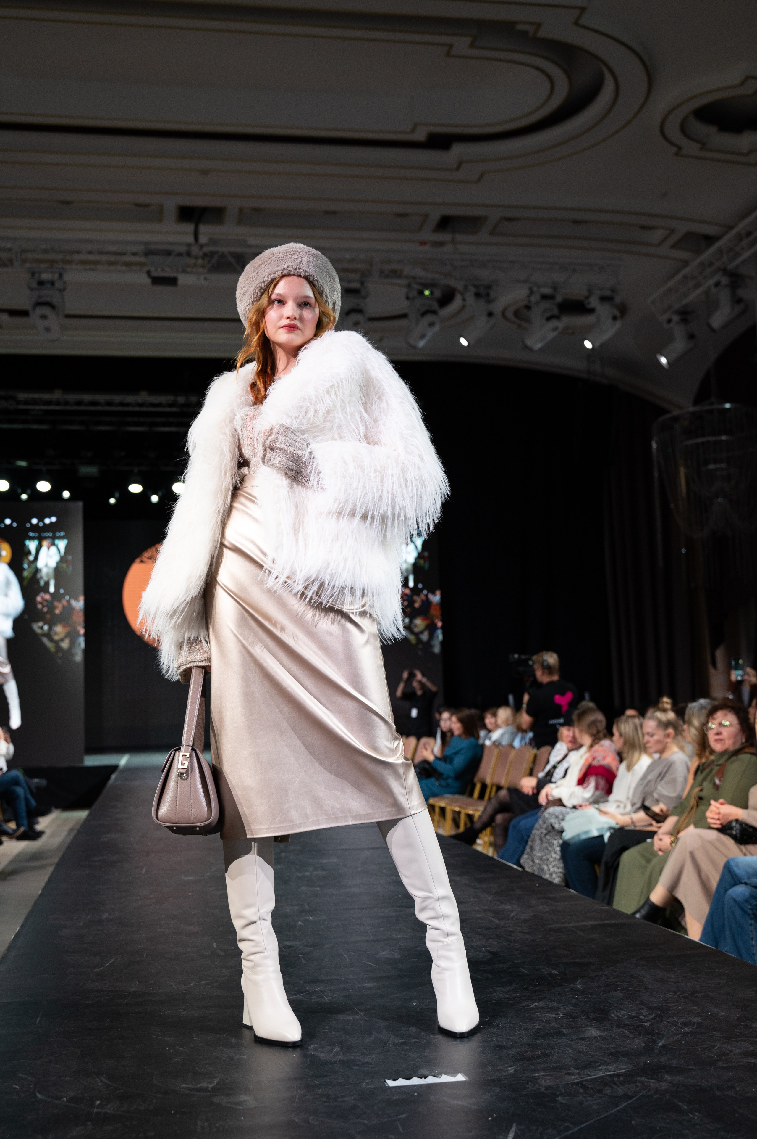 Неделя Моды Сибирь. Фотограф Универсал в Новосибирске