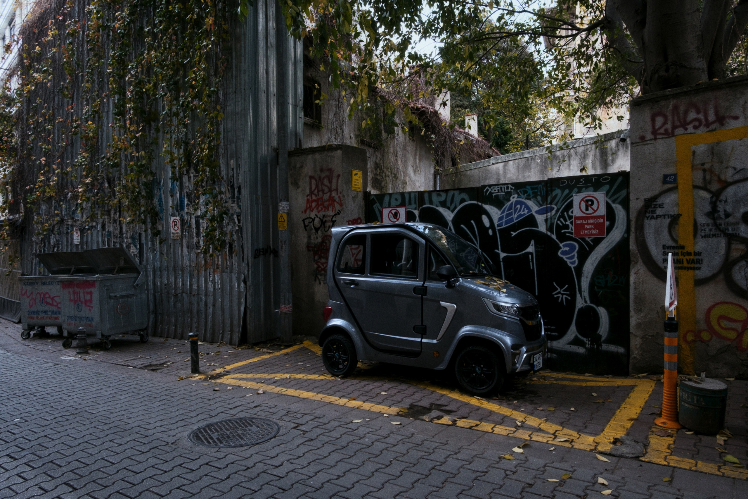 Kadikoy x Moda, Istanbul / Türkey AW25. Фотограф Юрин Евгений