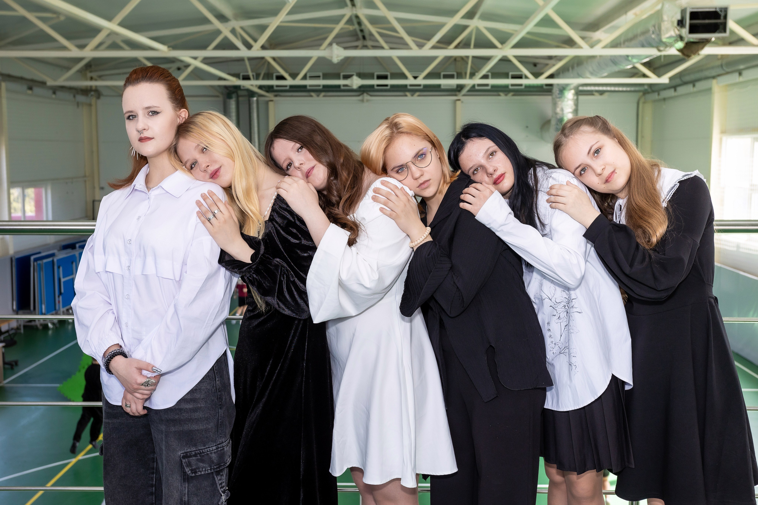 В школе. Выпускные альбомы Майкоп, Краснодар Елена Золотарева