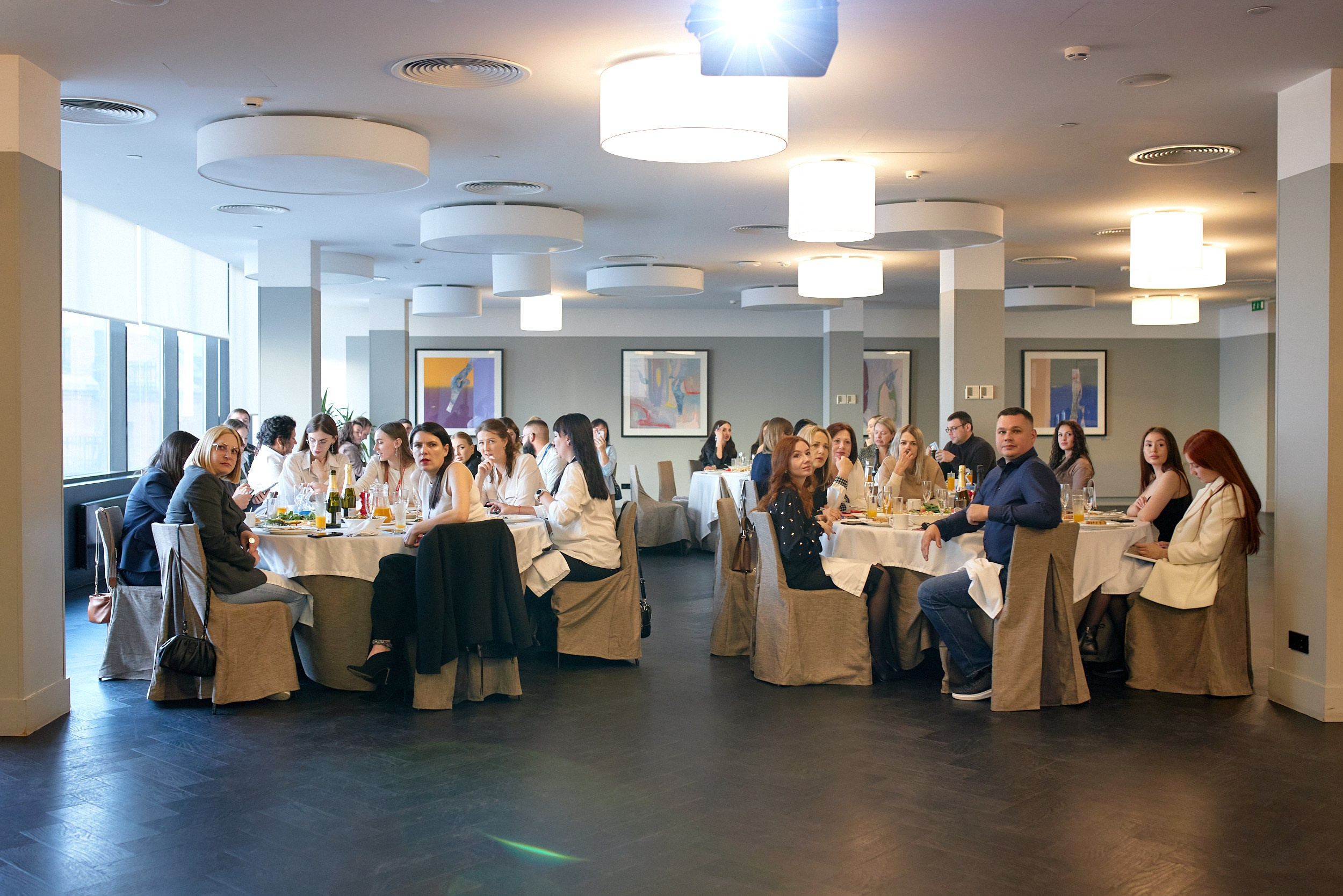 Корпоративное мероприятия ГК «Самолет». Репортажный фотограф Владивосток Анастасия Сокольникова