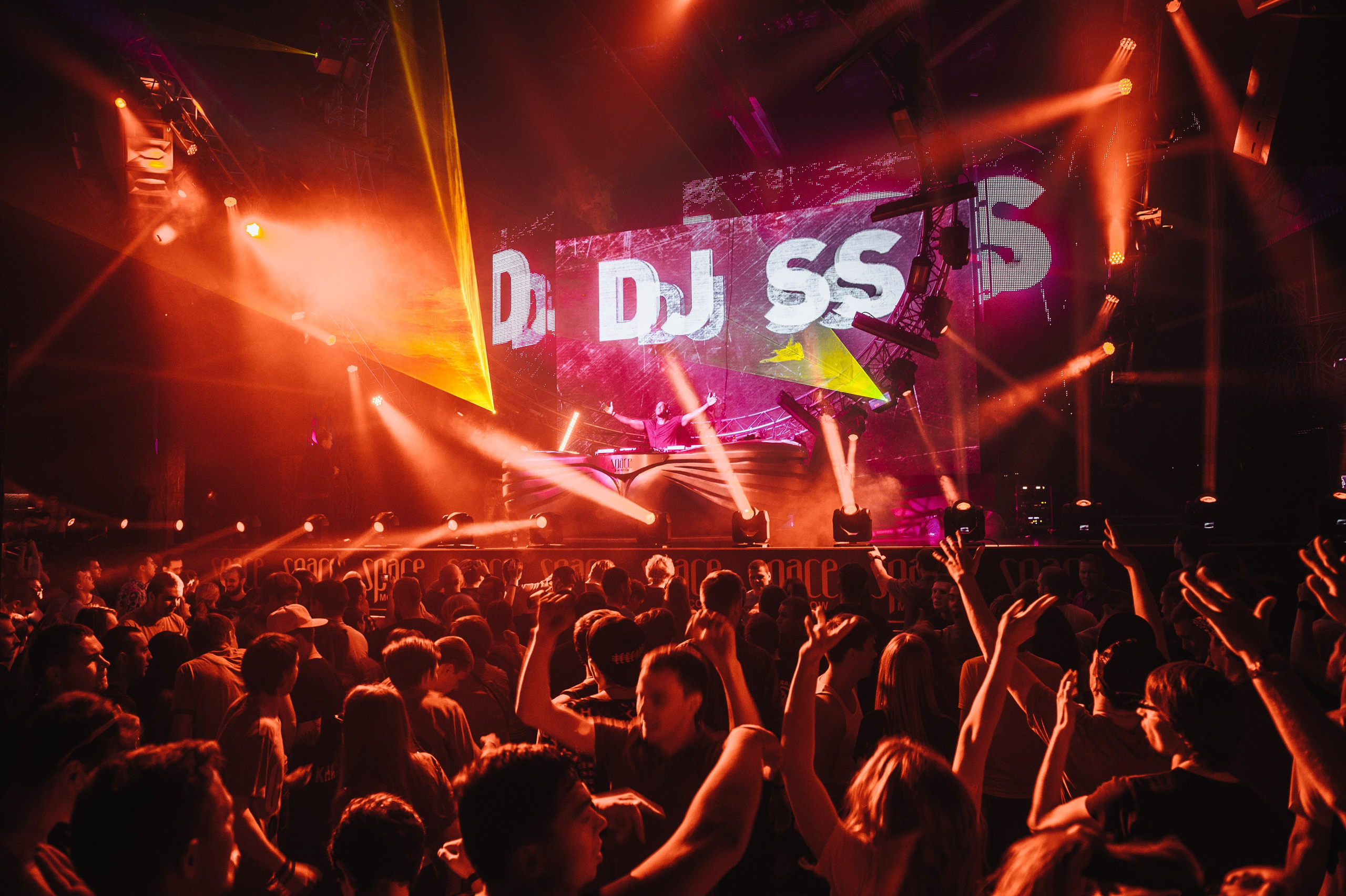 Фестиваль THE WORLD OF DRUM N BASS. РЕПОРТАЖНЫЙ И БИЗНЕС ФОТОГРАФ В МОСКВЕ, ЕГОР НИКОЛАЕВ