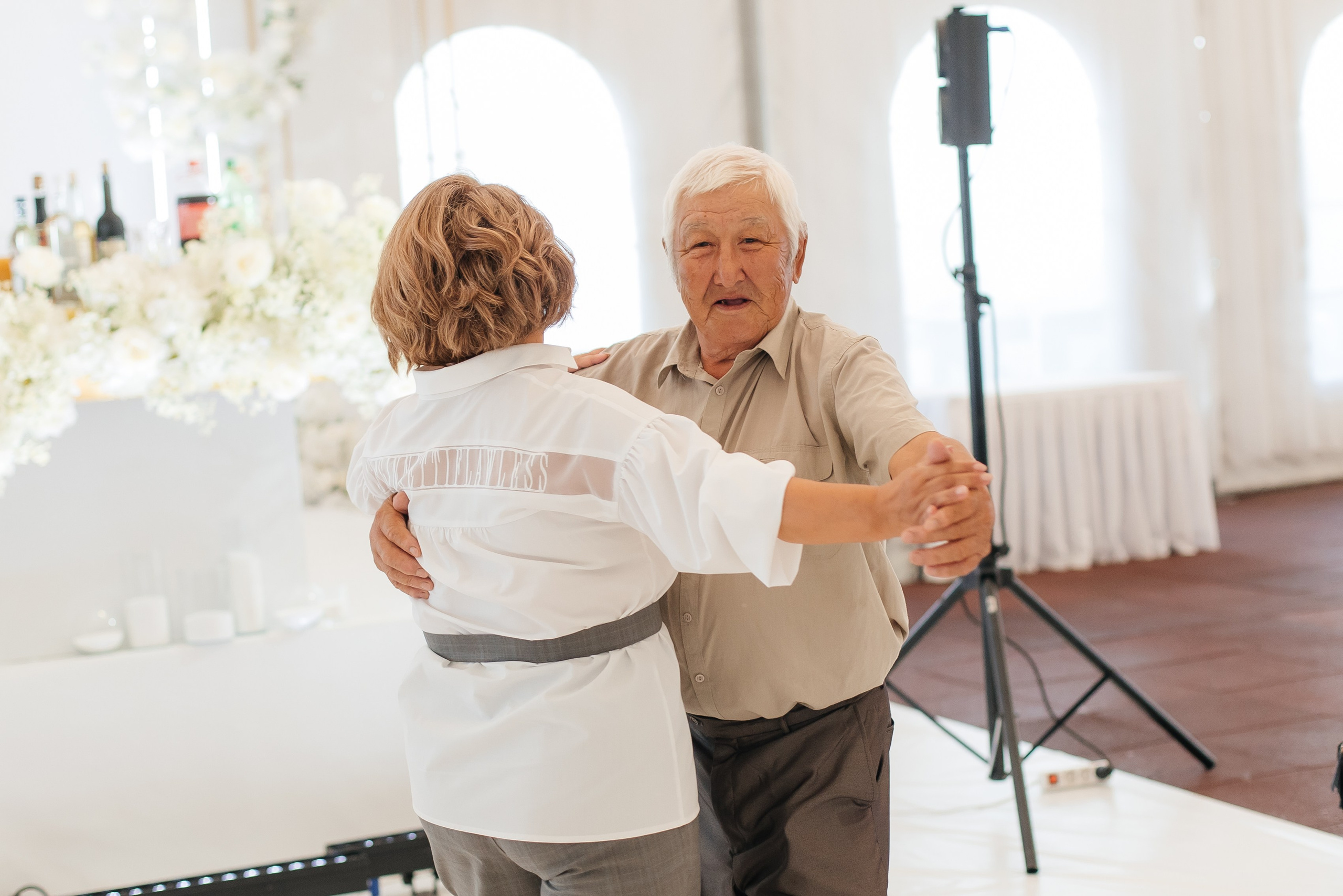 «Луна сегодня красивая». Свадебный и семейный фотограф в Якутске — Дьулусхан Прокопьев