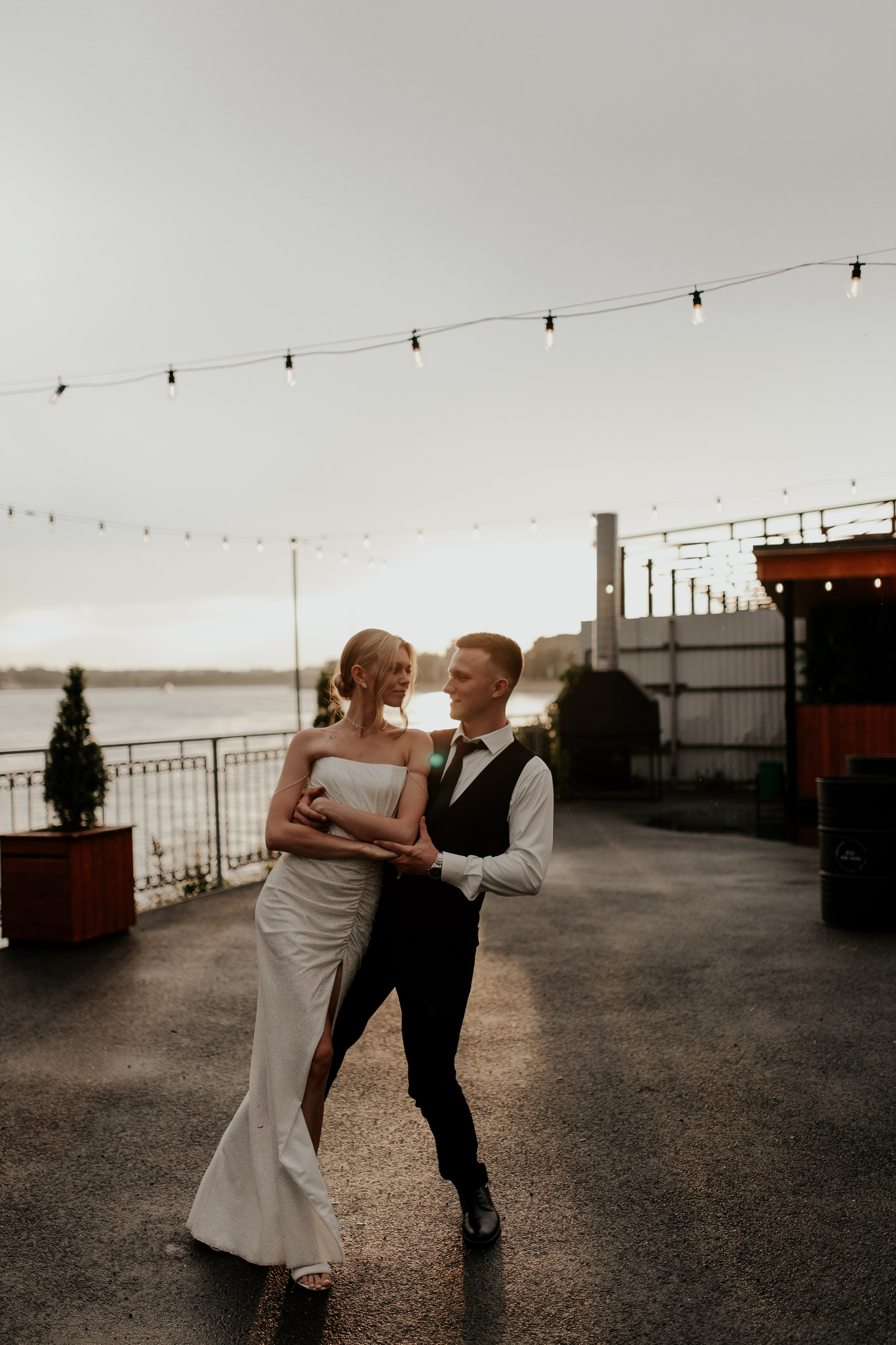 Свадебный банкет в Санкт-Петербурге — Трогательная фотосессия с родными и лавстори. Фотограф в Санкт-Петербурге Лиза Семченкова