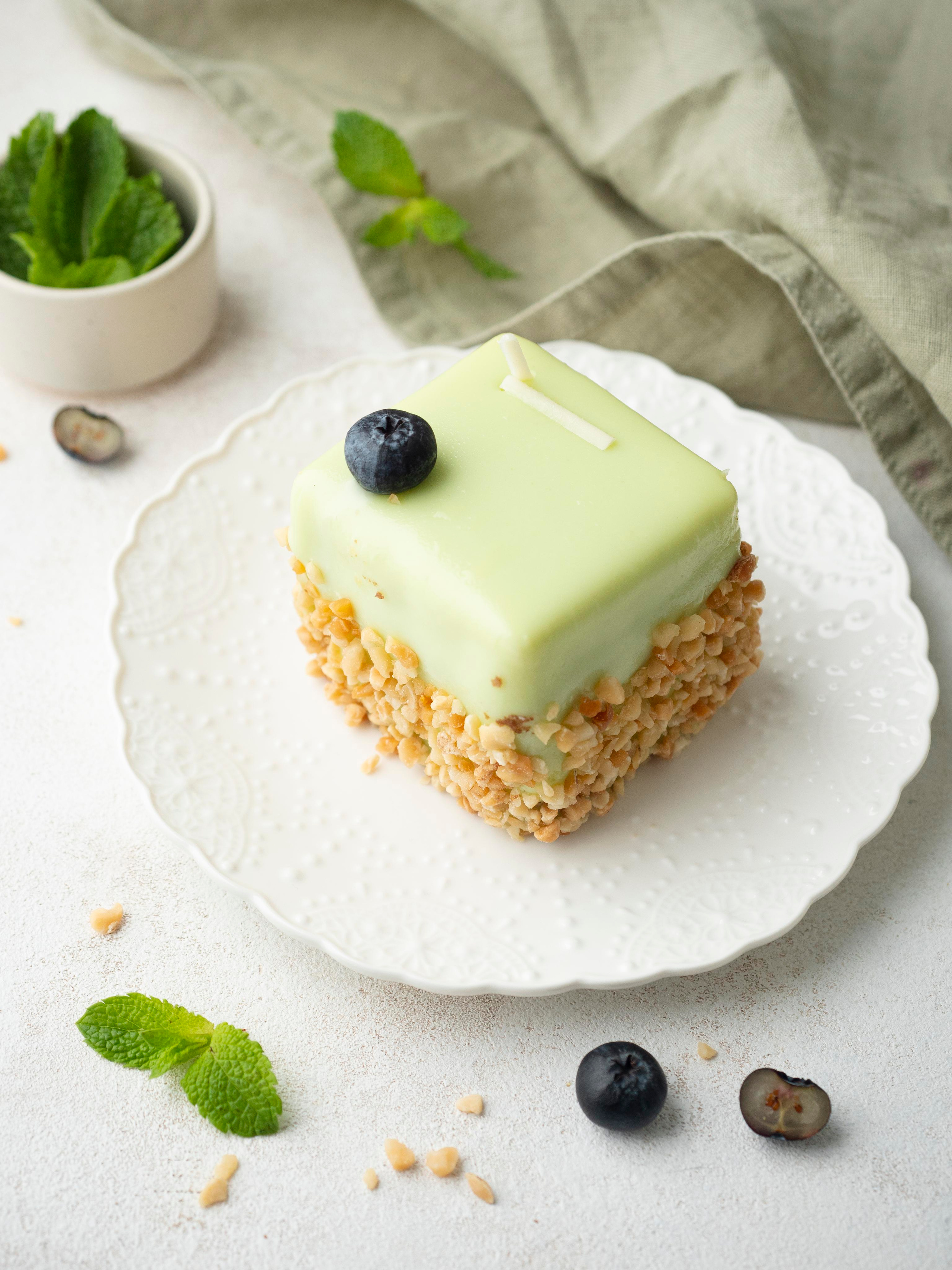 Съёмка для кондитерской Север Метрополь. Фотограф Калинич Юлия