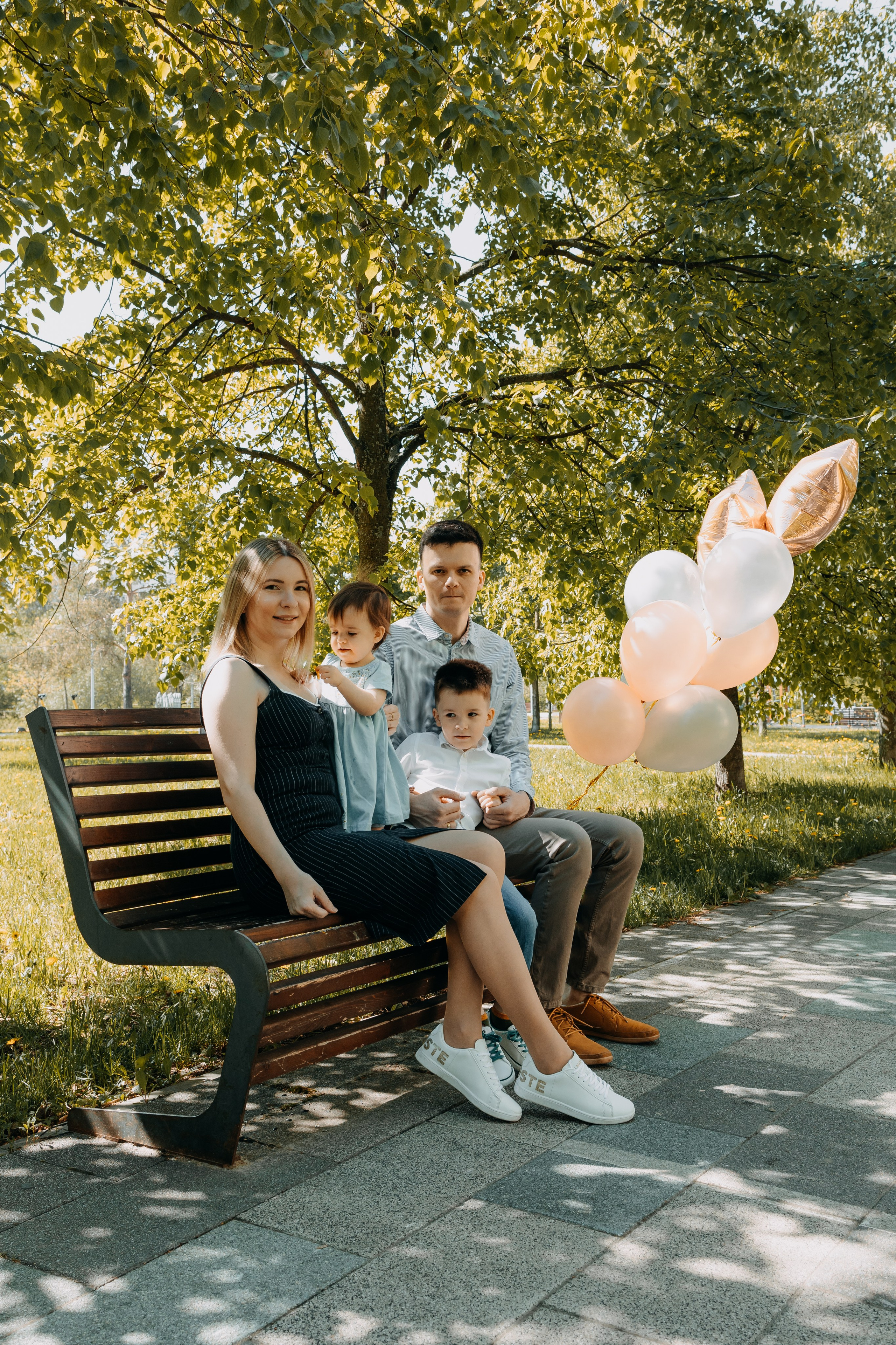 Мария, Денис, Паша и Кристина. Детский и семейный фотограф. Москва