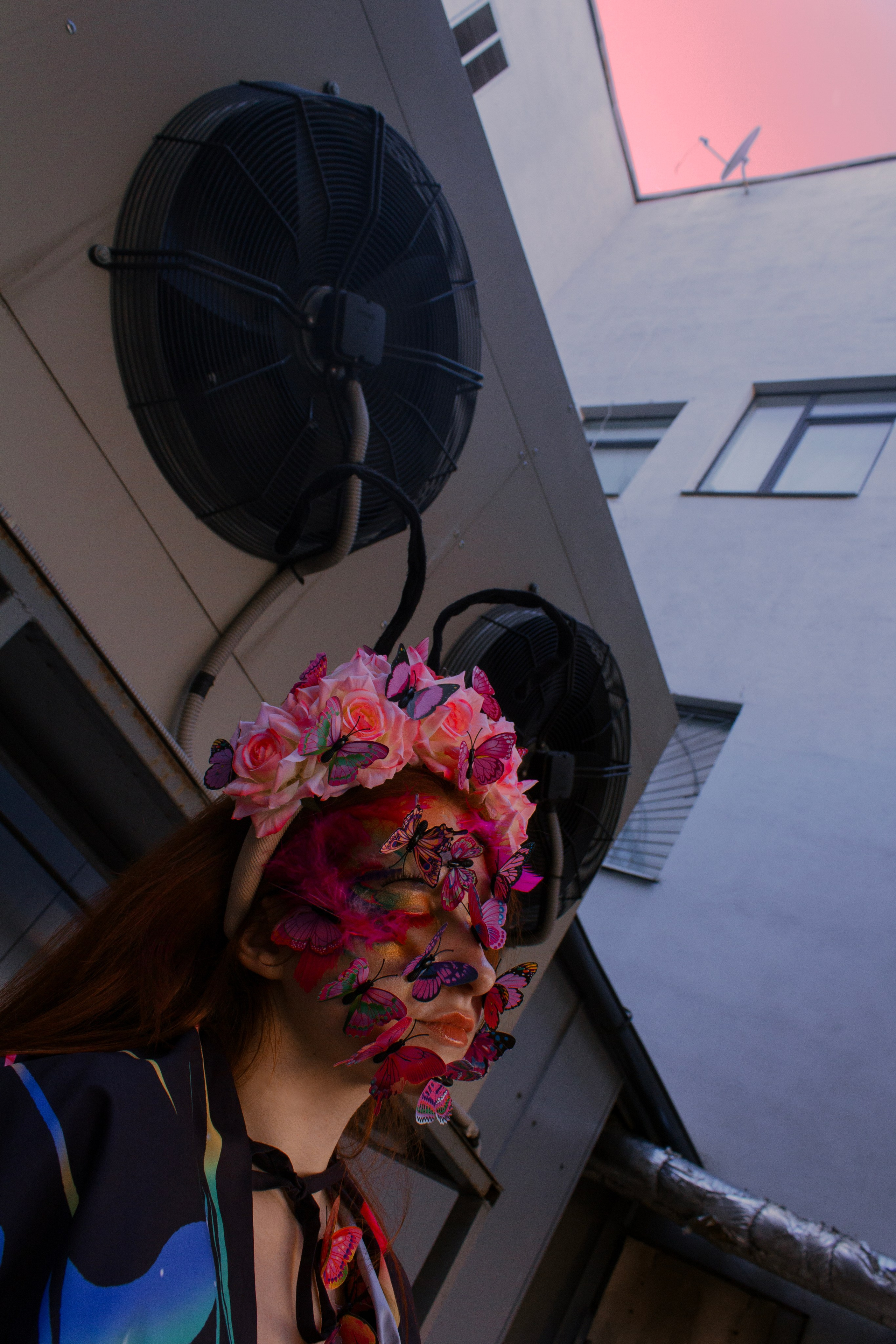 Яркая предвестница теплого лета