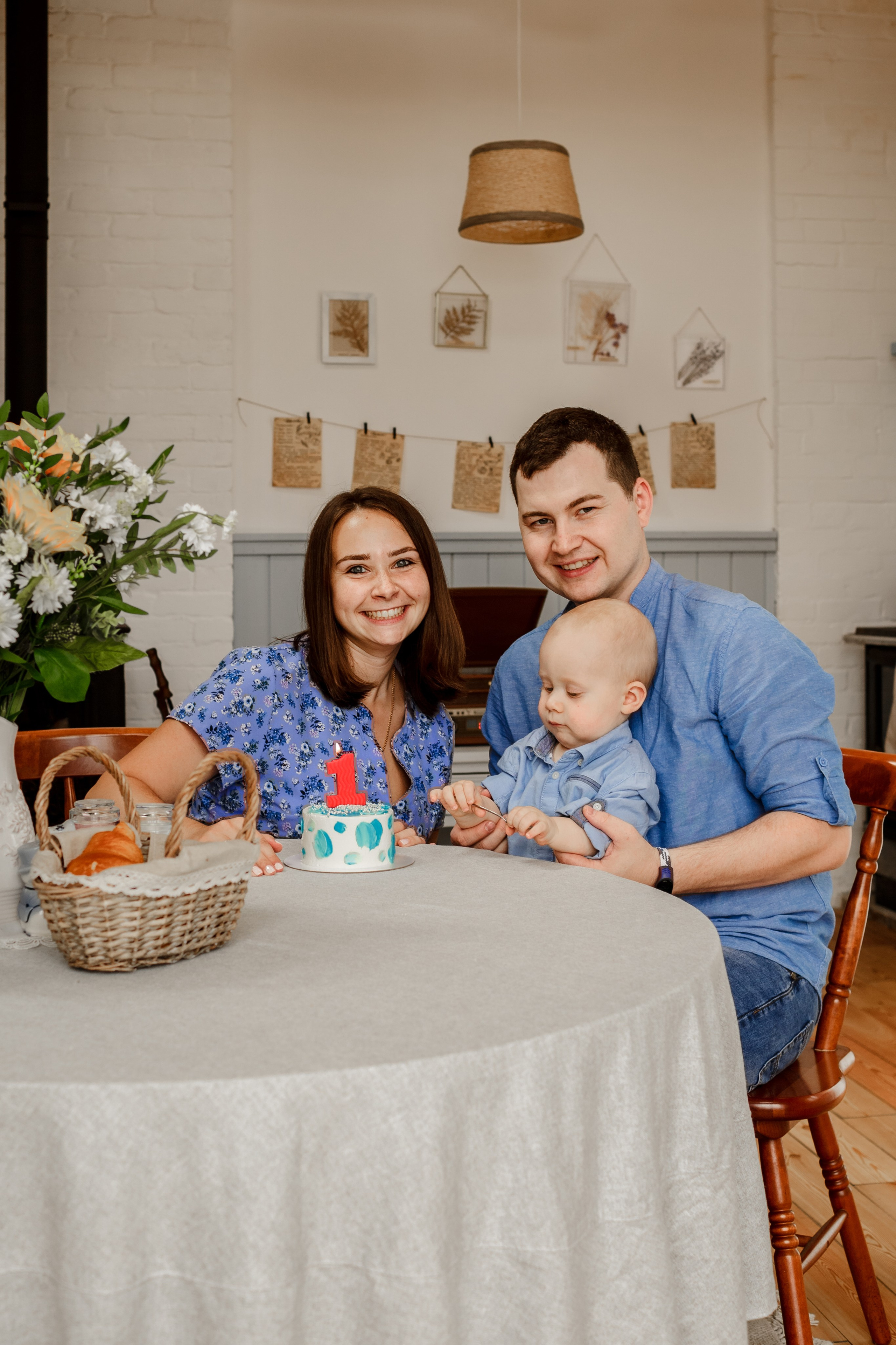 Семейная фотосессия в загородном доме. Свадебный фотограф Кирилл Белый