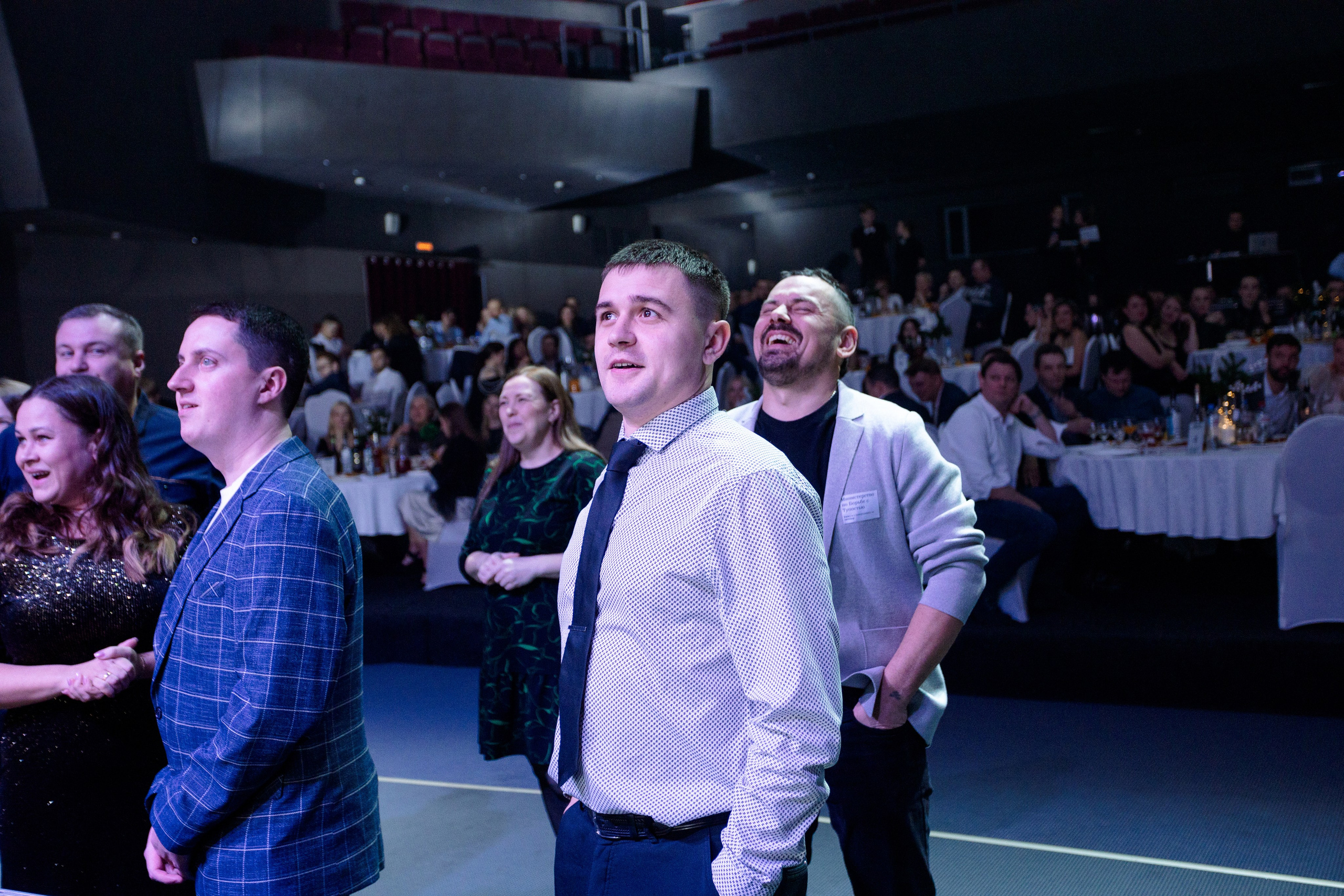 РЕПОРТАЖ: НОВЫЙ ГОД В ДК МЕТАЛЛУРГ. Профессиональный фотограф в Ижевске Леша Петров