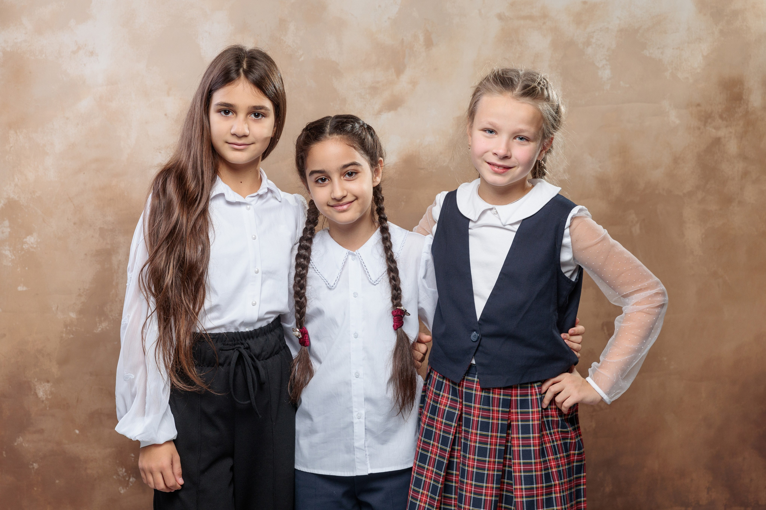 Комплекты фото + коллаж. Выпускные альбомы, школьные фотографии, детский сад, Москва и Московская область