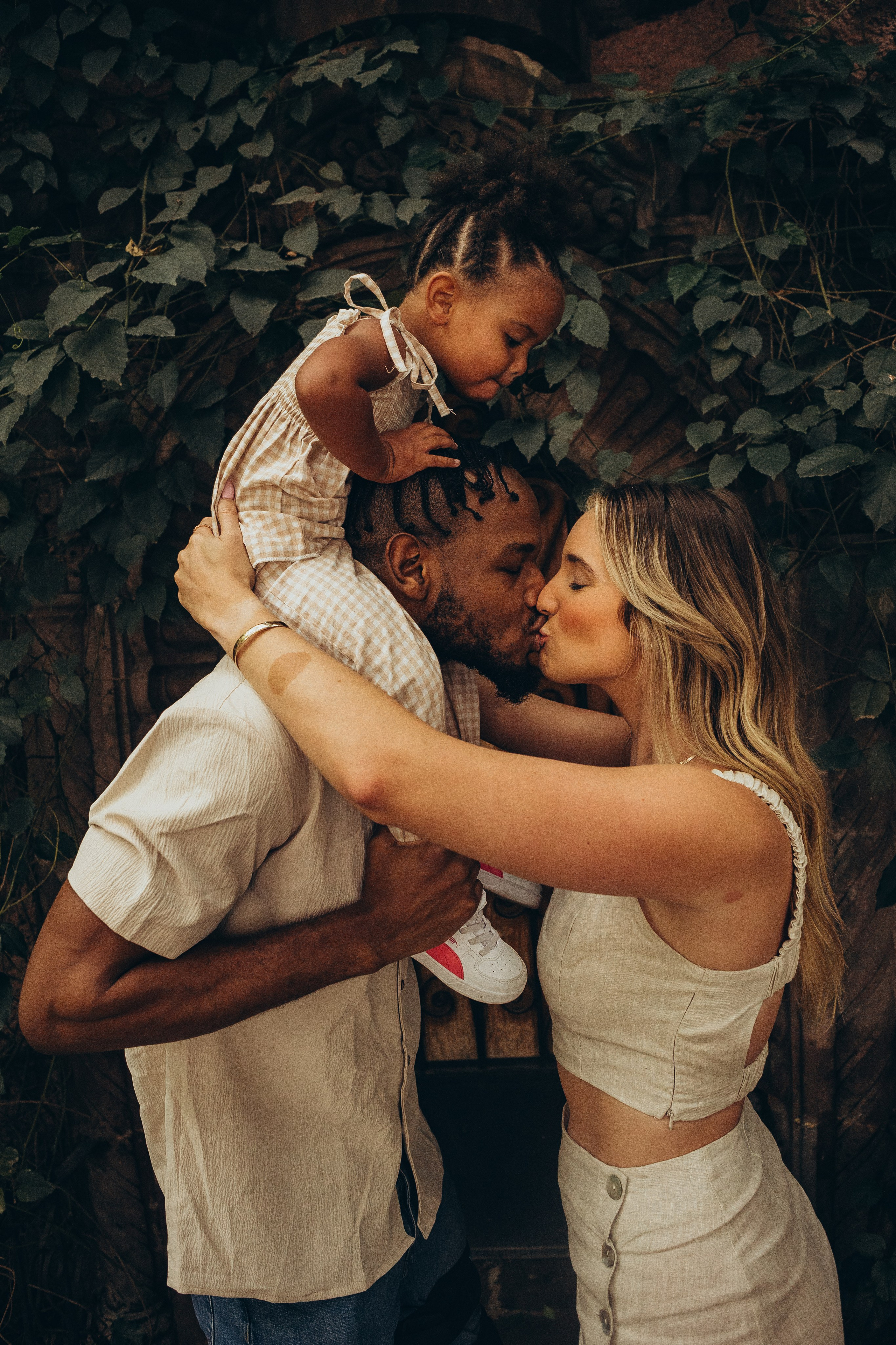 Cecil, Samantha & Zaniyah. Irina Krokhaleva. Family & couple photographer in Yekaterinburg, Russia