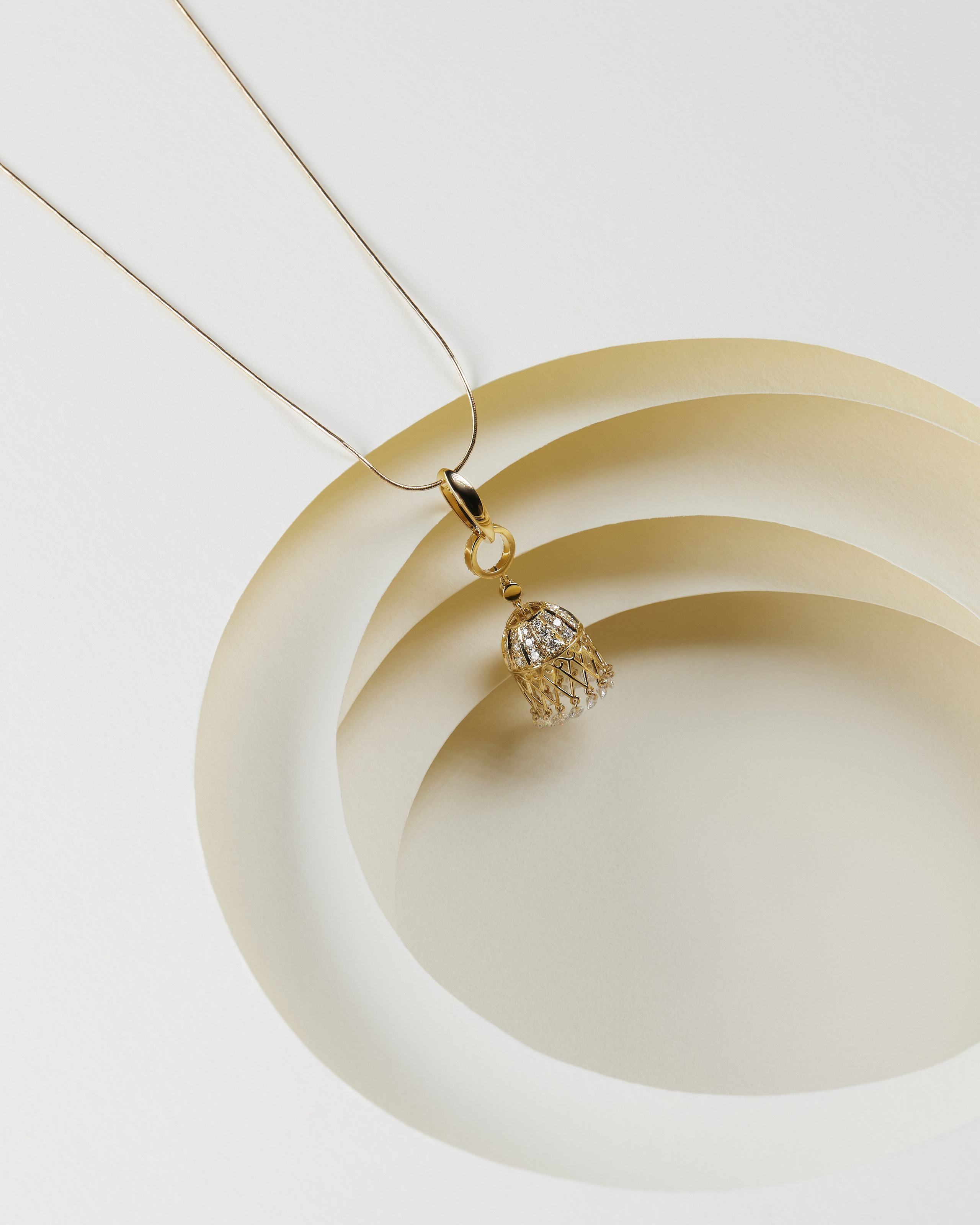 Kazakh Yuvelir. Fashion and advertising photographer