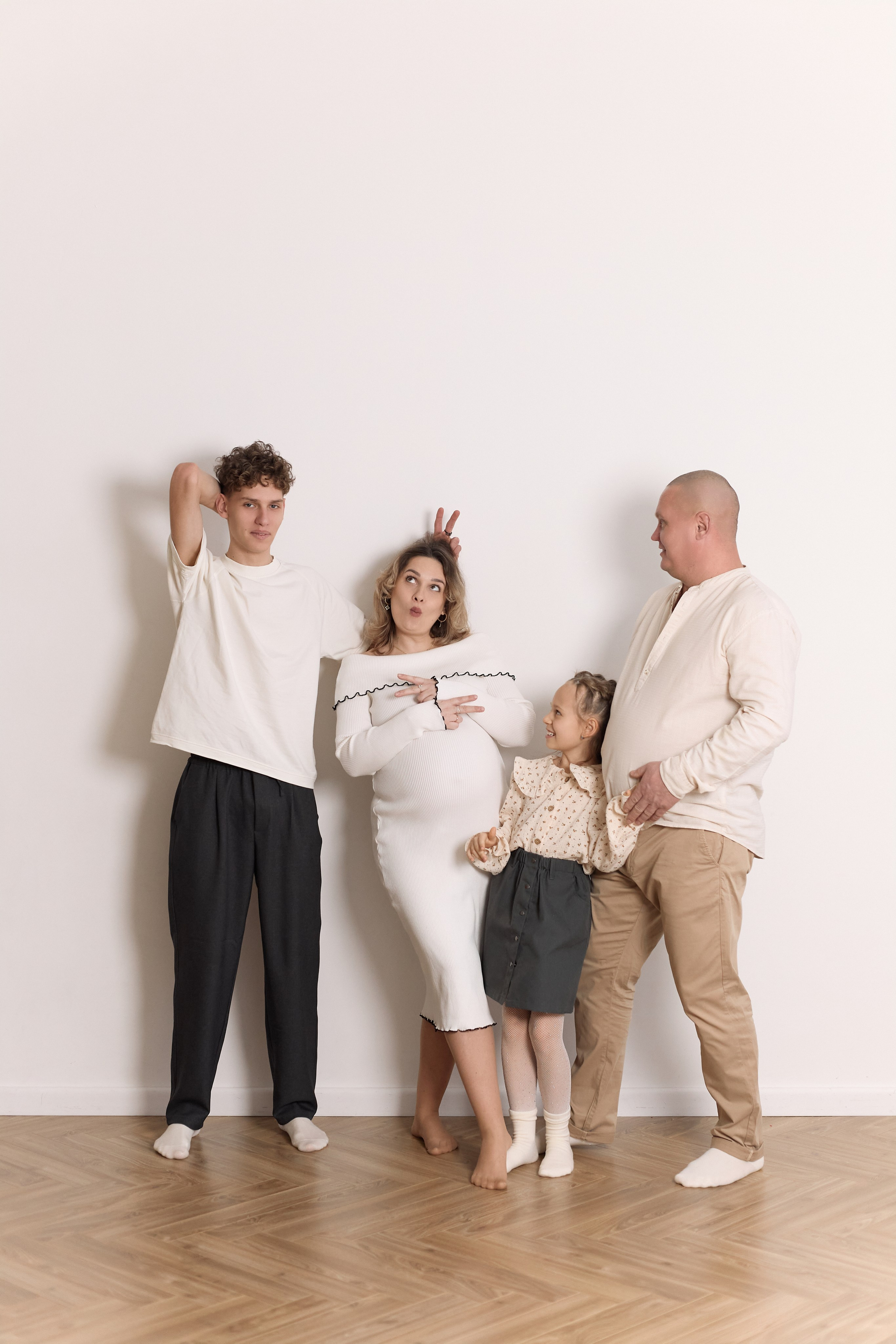 Сергей & Татьяна & Ярослав & Таисия. Фотограф Елизавета Наумова