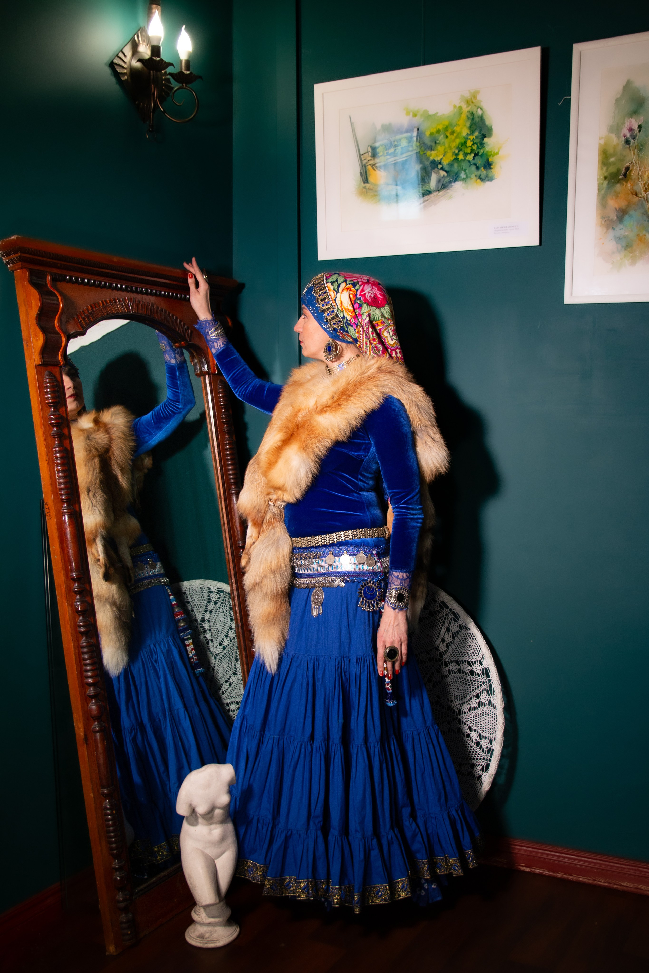 Танец в музее. Музей искусств. Ваш фотограф Северск | Томск