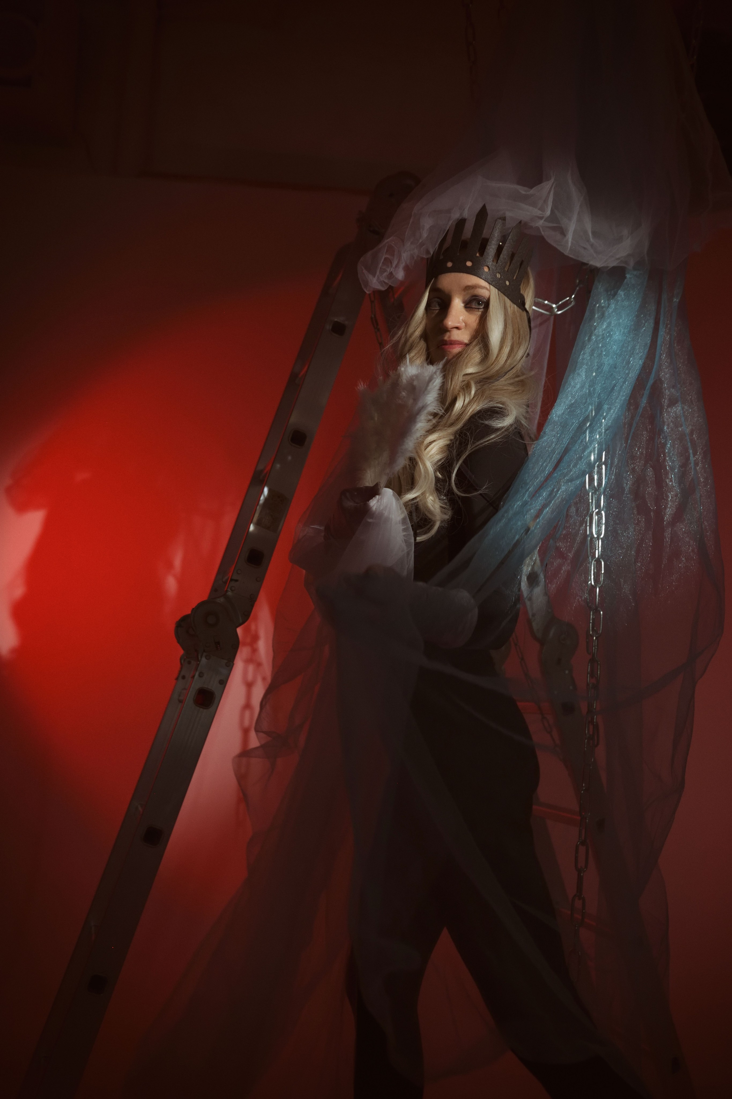 NEO-TSAREVNA. Yulia Yurchevskaya | Art Director & Visual Visionary