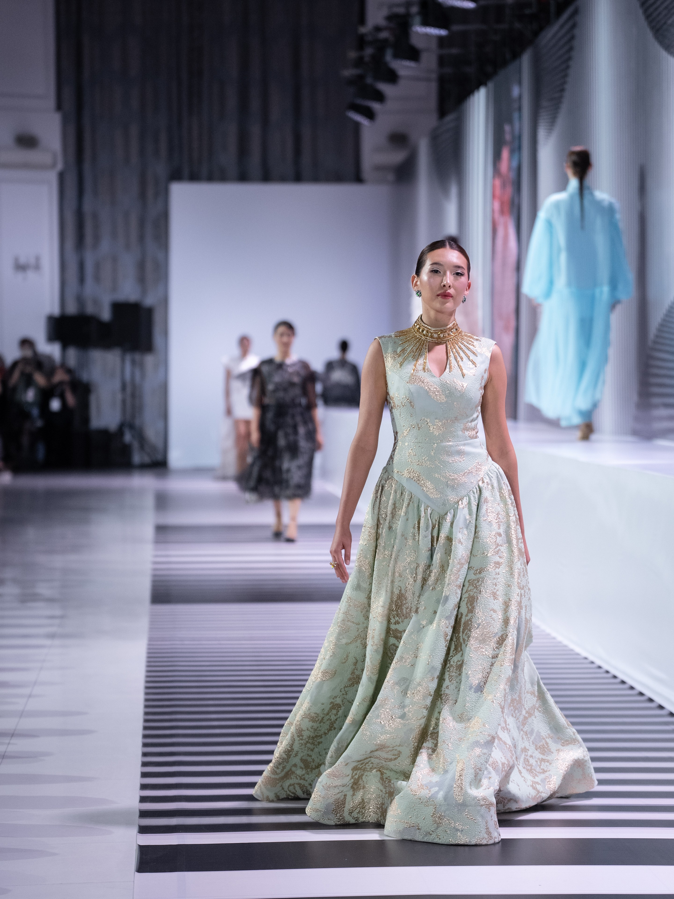 Arunaz. Сайт Алматинского НЮ АРТ, будуар и фэшн фотографа Дениса Карпенко