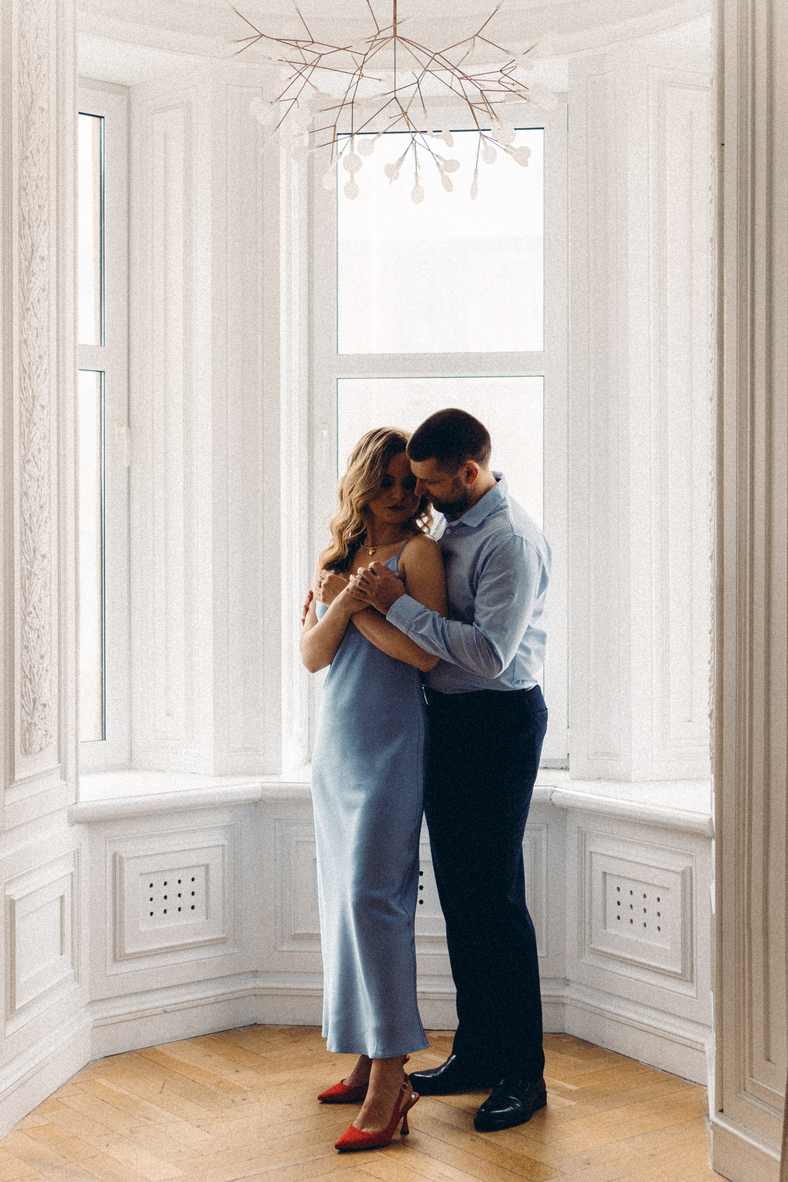 СТУДИЯ И ПРОГУЛКА ДЛЯ ПАРЫ. Профессиональный фотограф, Санкт-Петербург — Виктория Богомолова