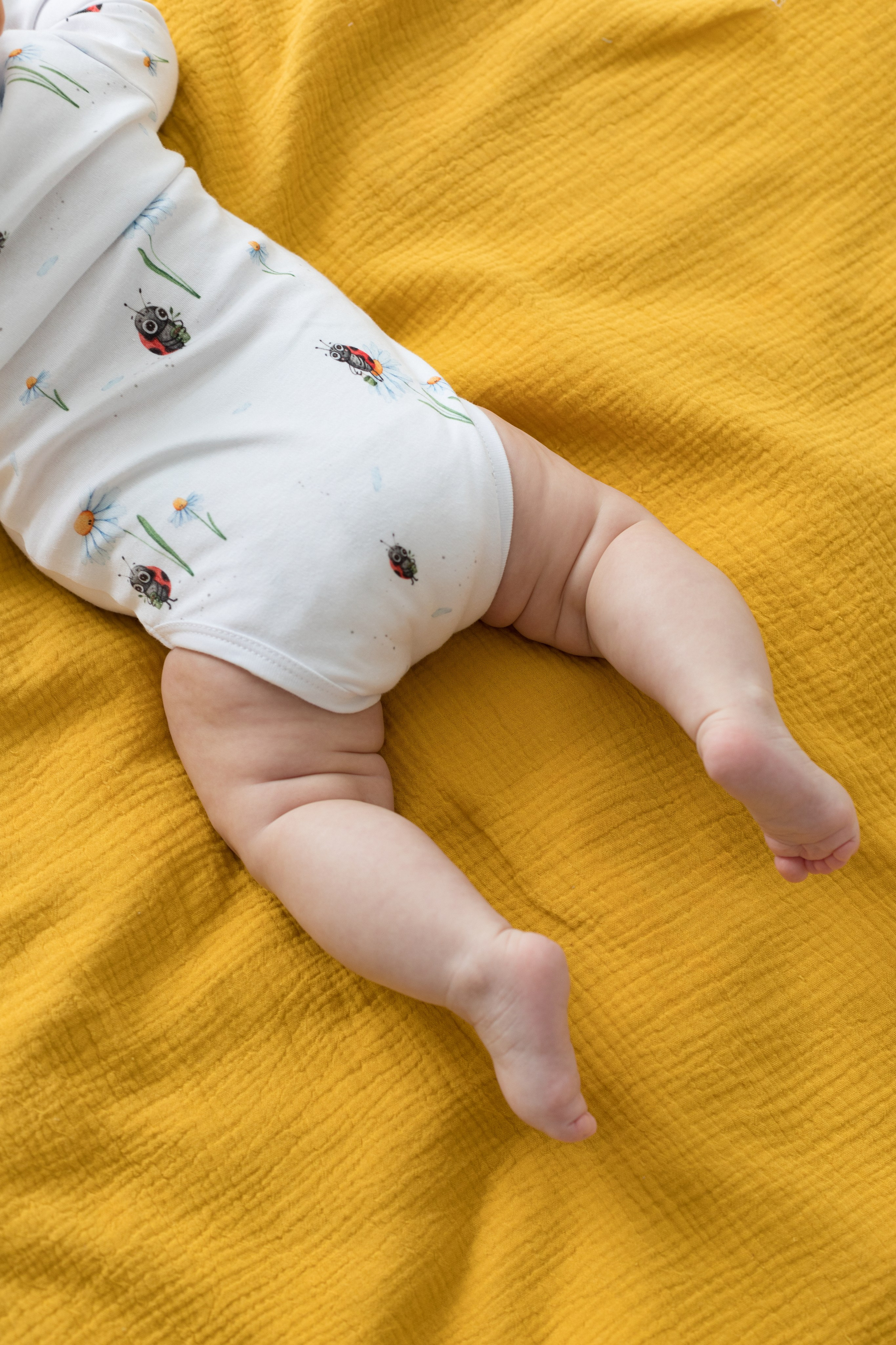 Фотосессия одежды для новорожденных детей. Детский и контент фотограф Надя Волкова Санкт-Петербург