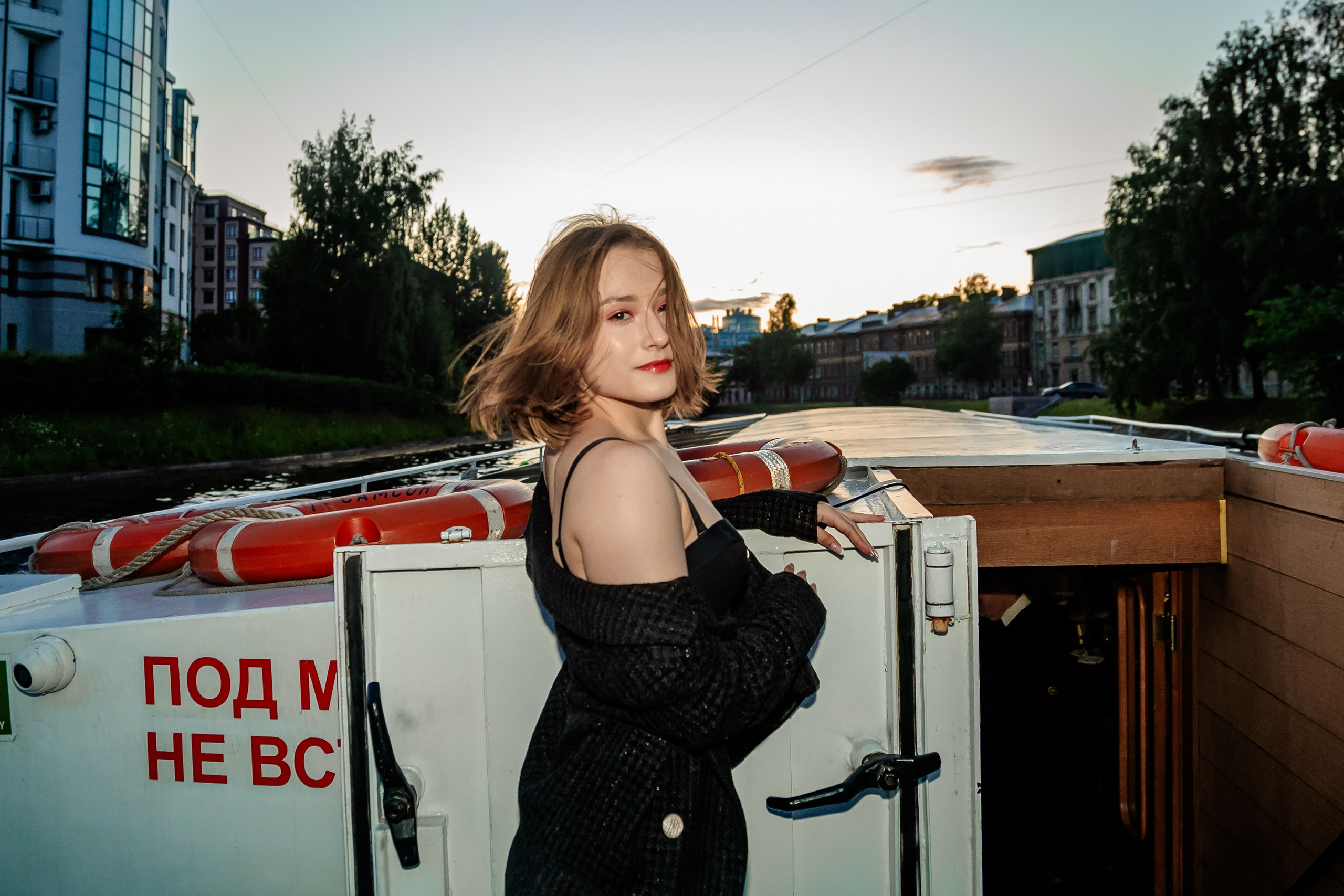 Выпускной на теплоходе. Фотограф в Санкт-Петербурге Чумаков Семен