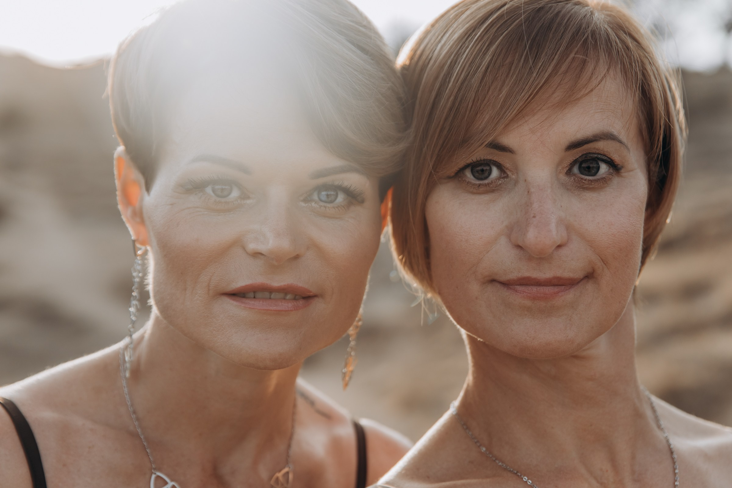 Наталья и Марина (Две сестры). Фотограф в Крыму — Федор зайцев. Свадебная, семейная и портретная съёмка. Фотографии для контента, для бизнеса. Корпоративная съёмка