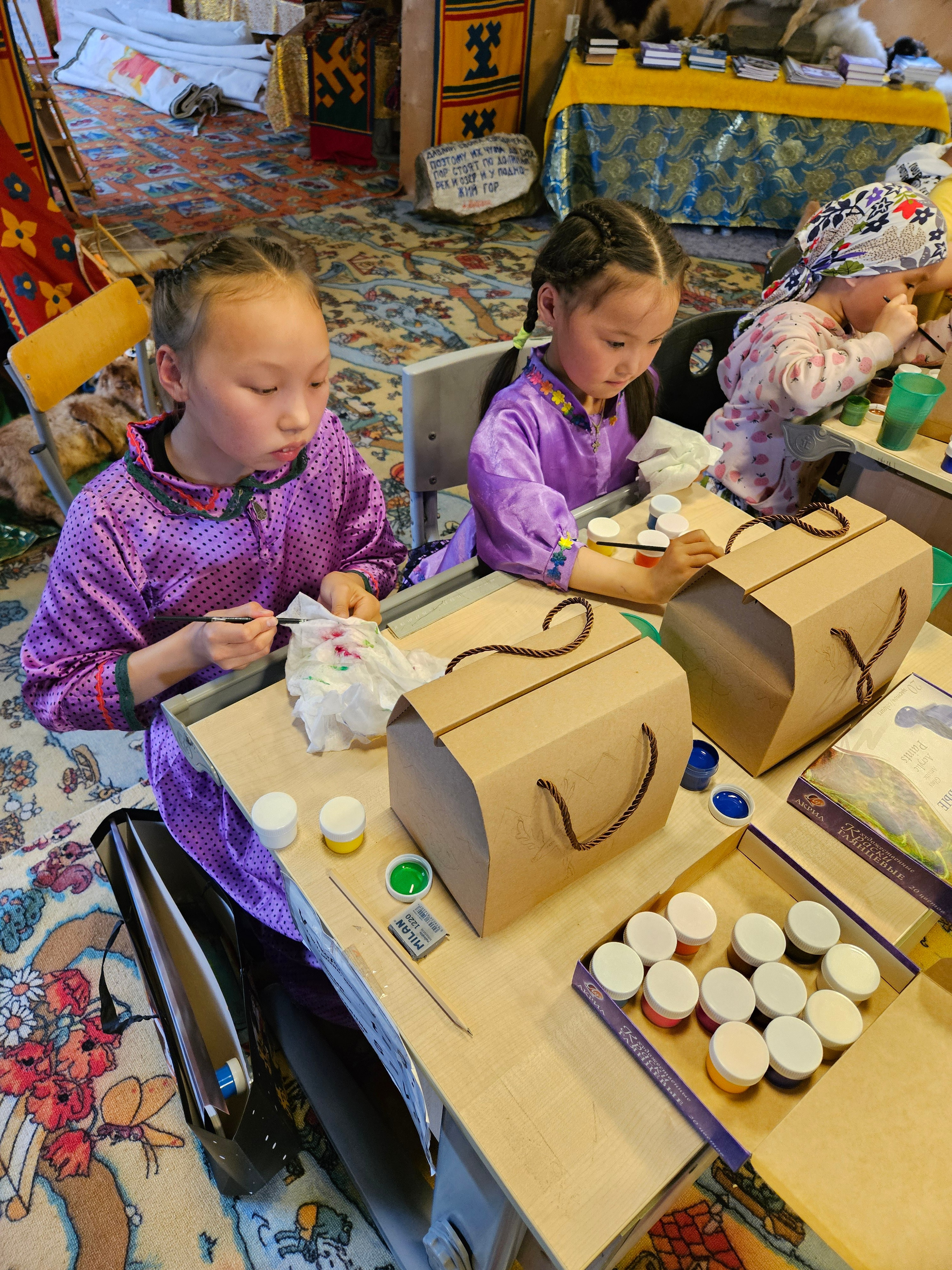 2024 г. «За Полярным кругом» Ямало-Ненецкий АО. Ефремова Ольга. Художник