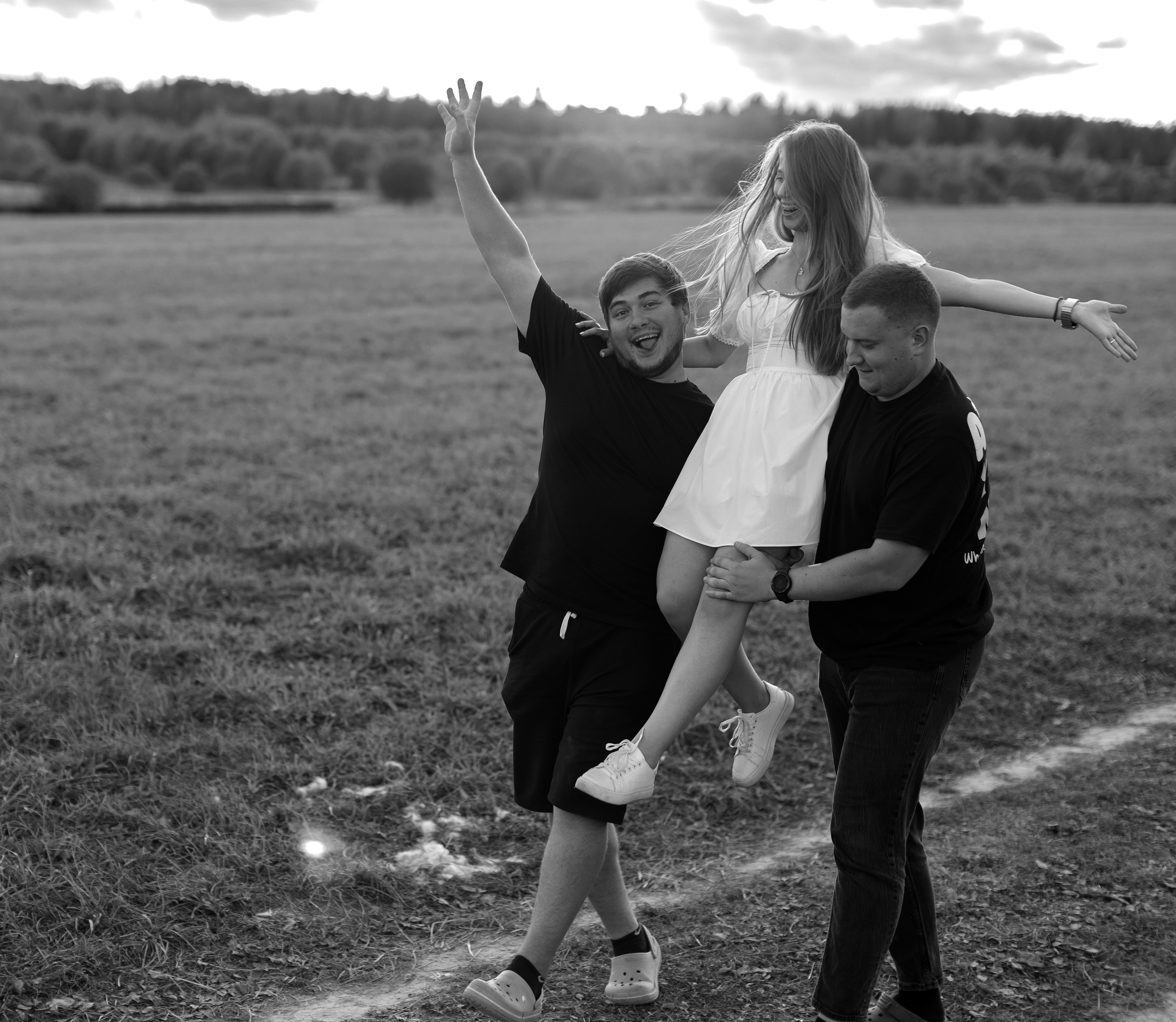 Юбилей в поле. Детский и семейный фотограф Зоя Павкина