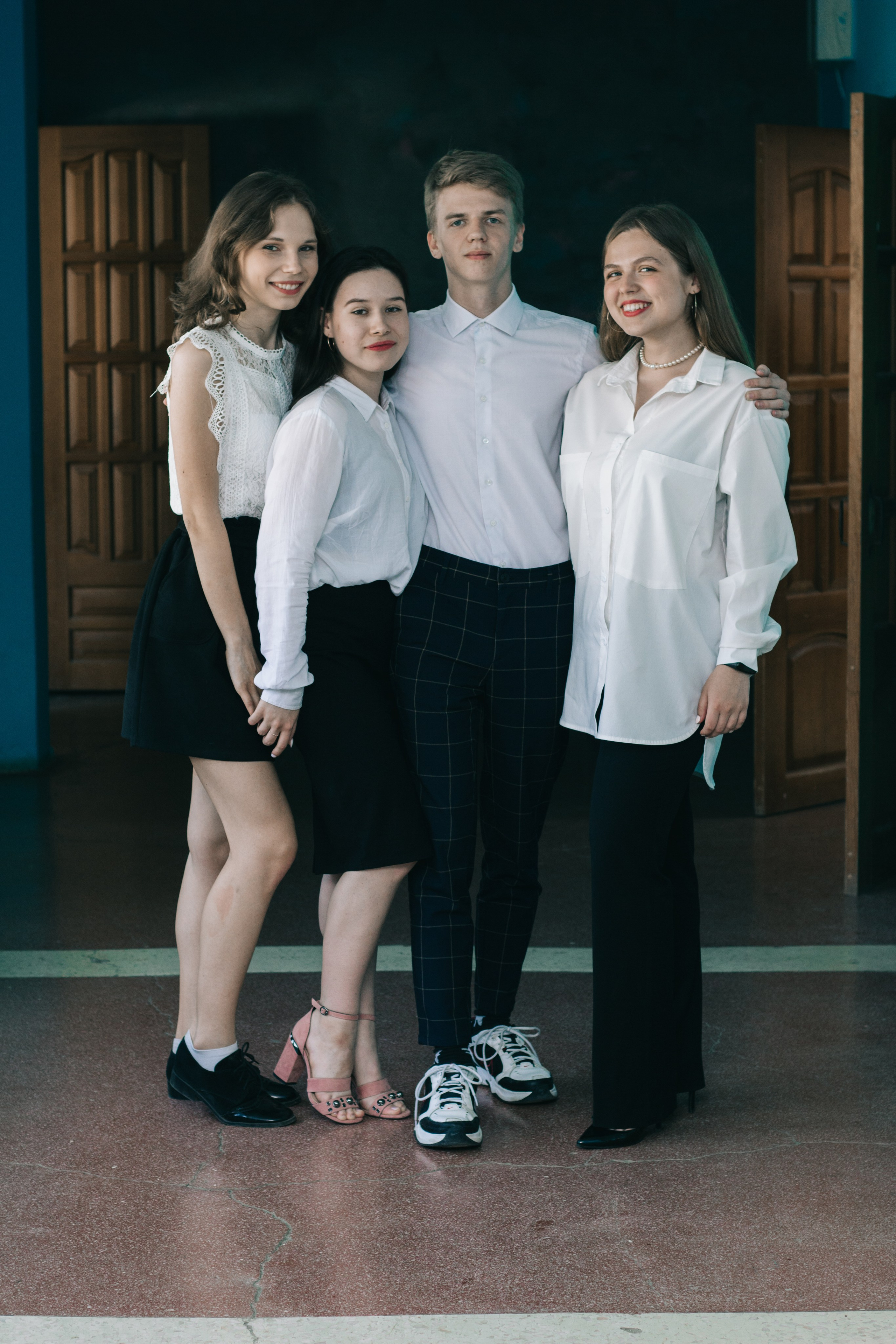 Выпускные фотоальбомы. Фотограф в Екатеринбурге Переверзева Анна