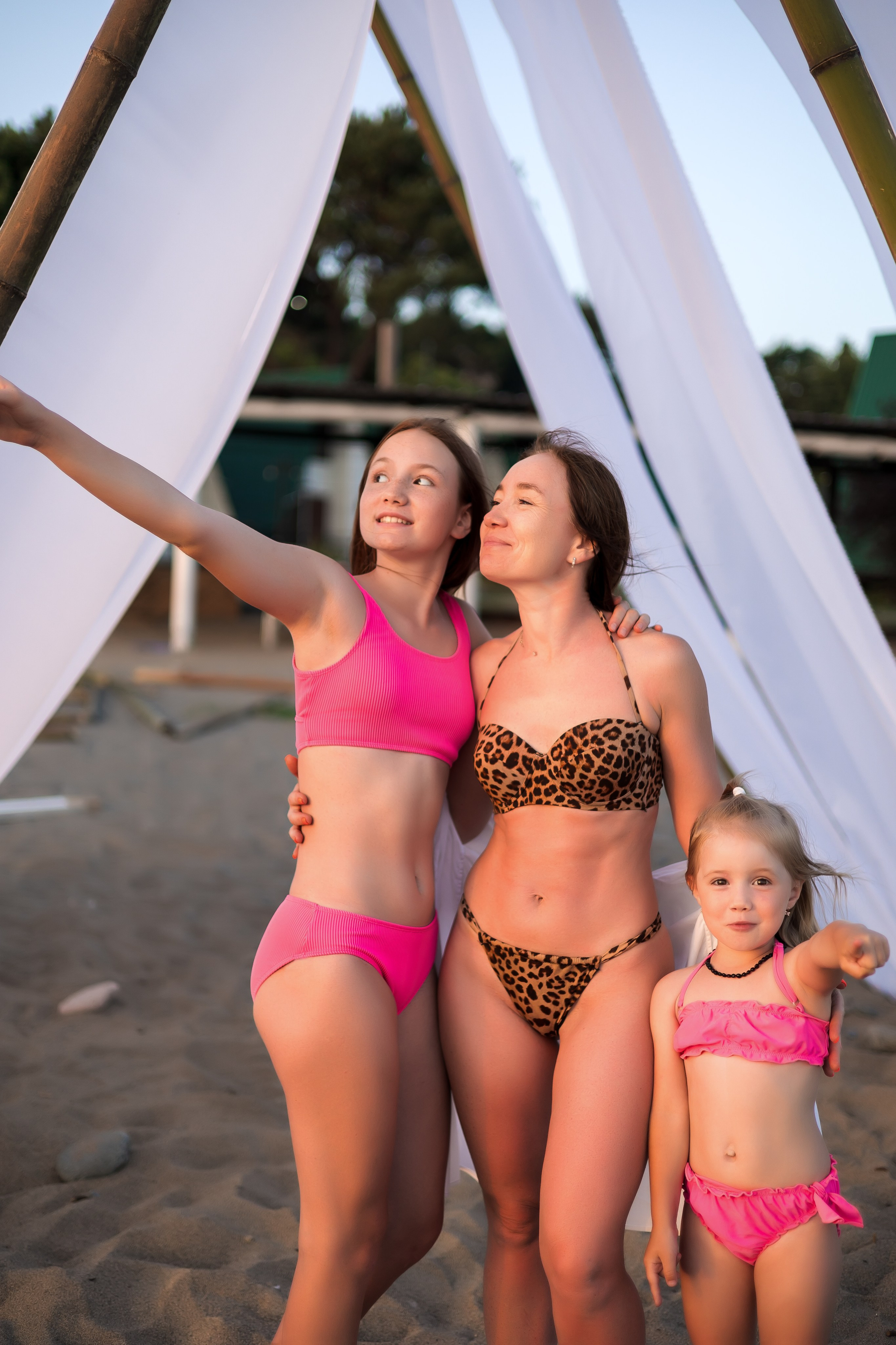 Три красотки. Свадебный и семейный фотограф в Абхазии Эля Цишба