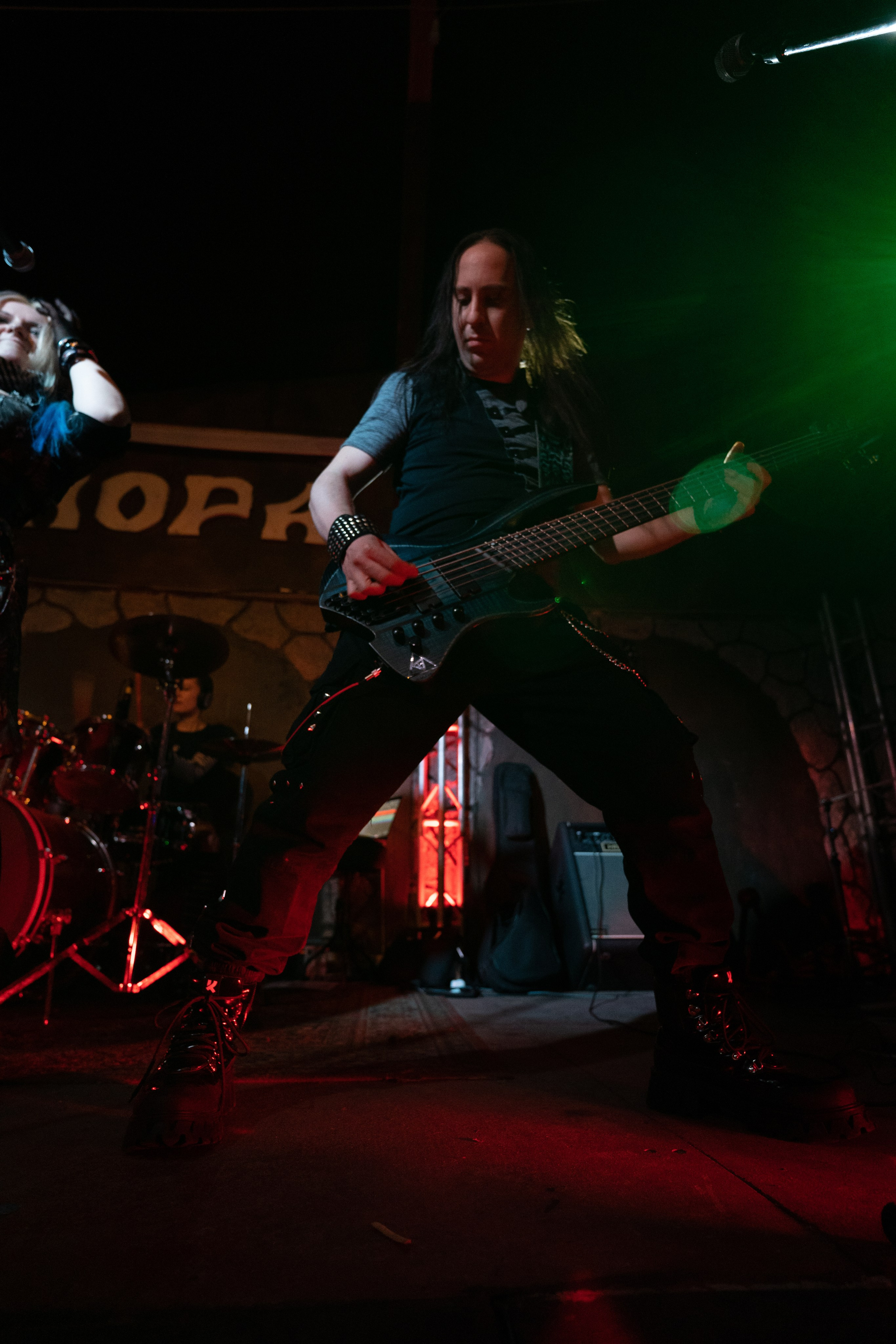 Ночь На Земле|Нора, Псков. Концертный и репортажный фотограф в Санкт-Петербурге Слава Пахомов