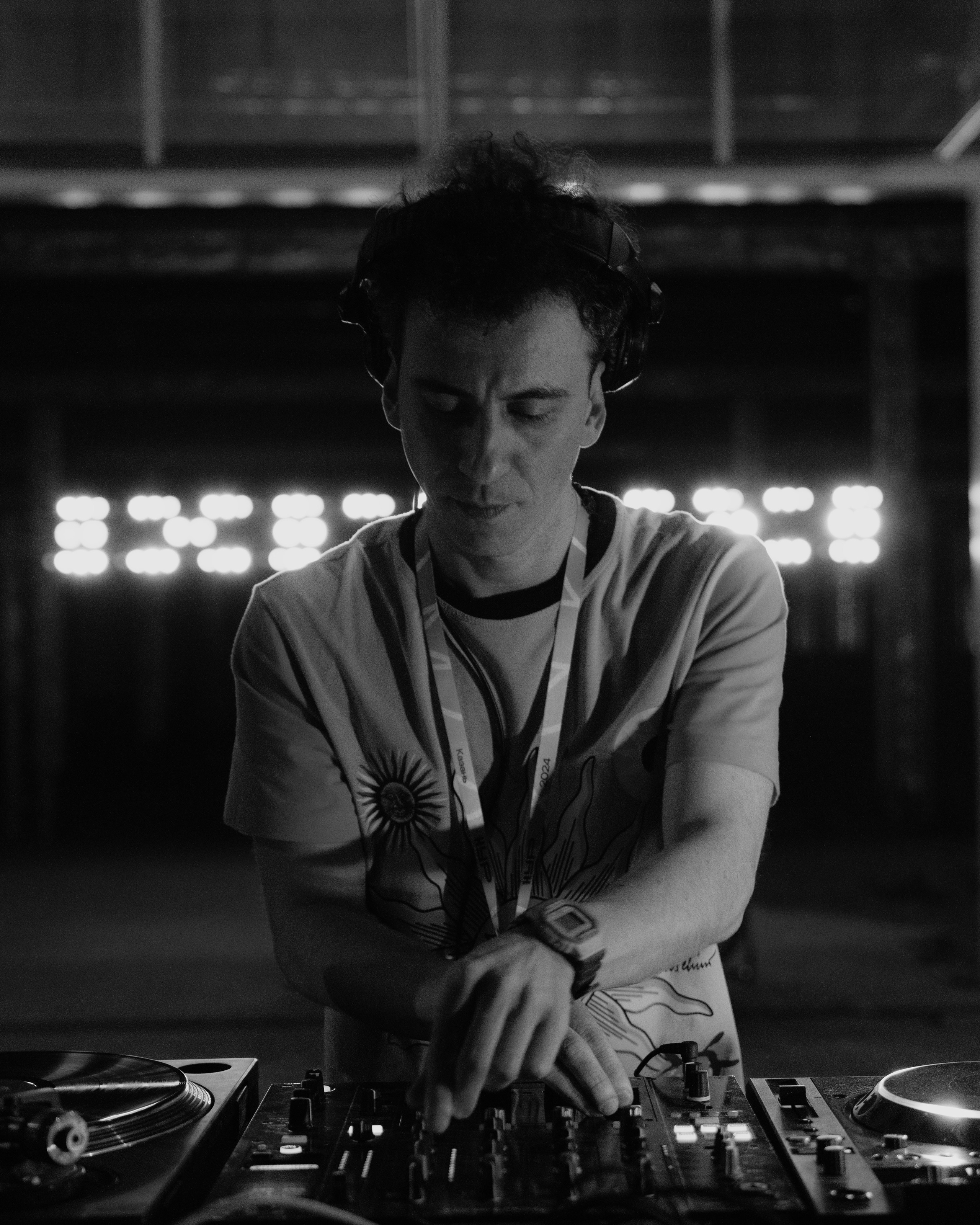 NUR 2024. @tomrus: Рустам Шагиморданов — фотограф