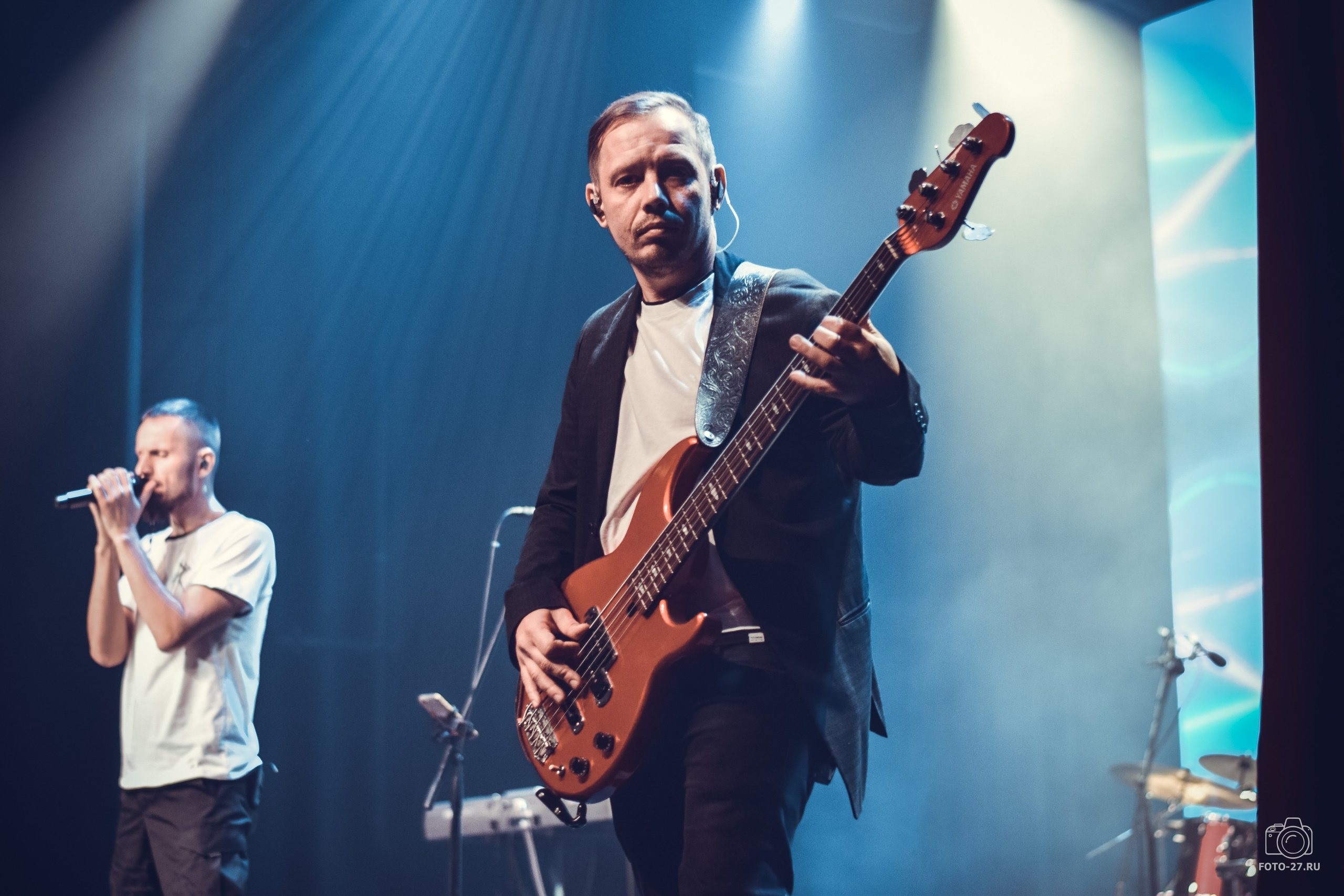 Антон Курдюмов фотограф в Хабаровске Рина Курдюмова фото27 foto27 Антон Дорофеев репортажный репортаж документалист Тони и Рина фотосоздатели ПаПаРоК Философия и любовь сольный концерт ОДОРА Хабаровск