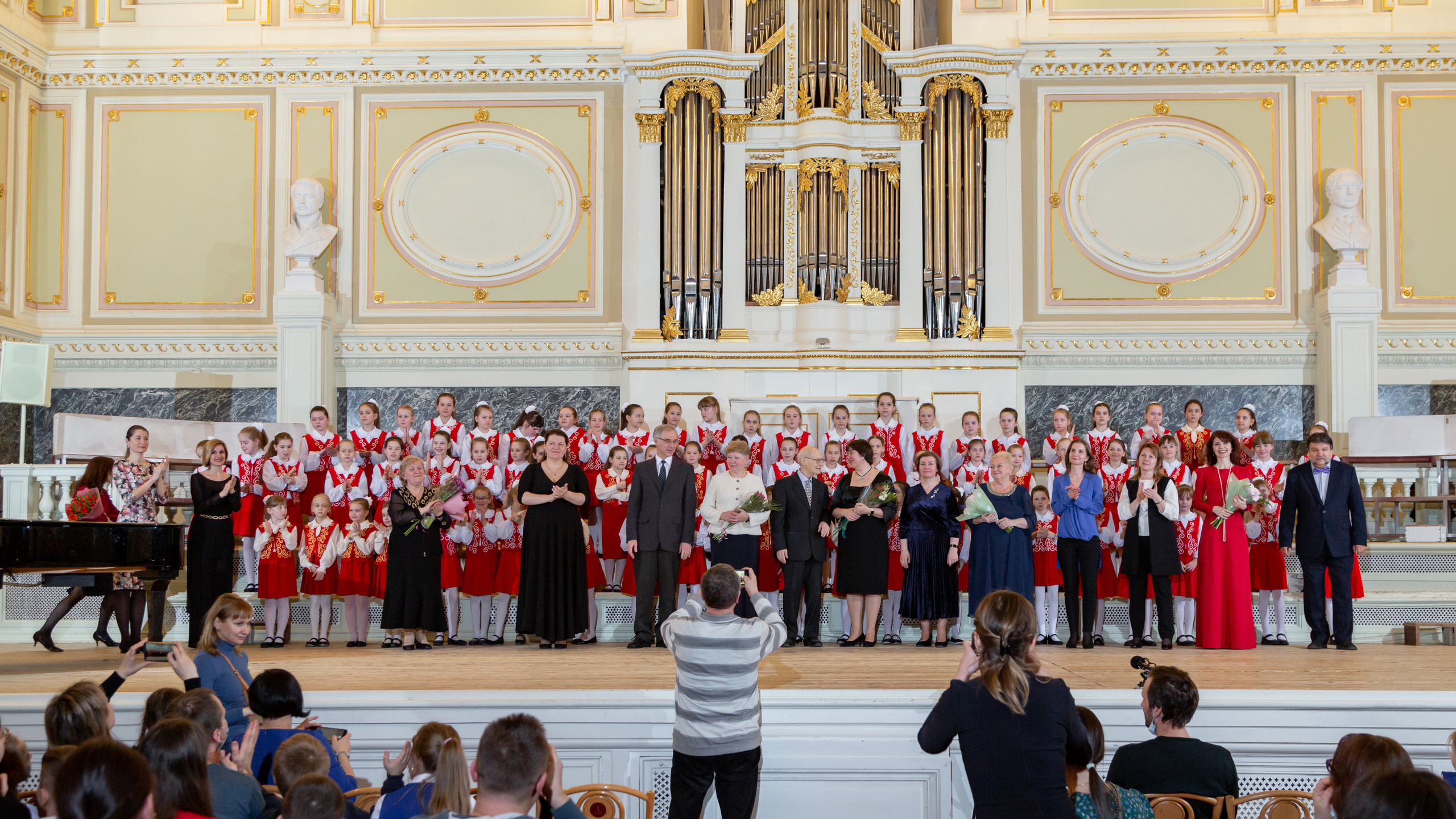 Концерт поздравление «Музыкальный мост». Семейный и детский фотограф в Санкт-Петербурге Пуликов Дмитрий