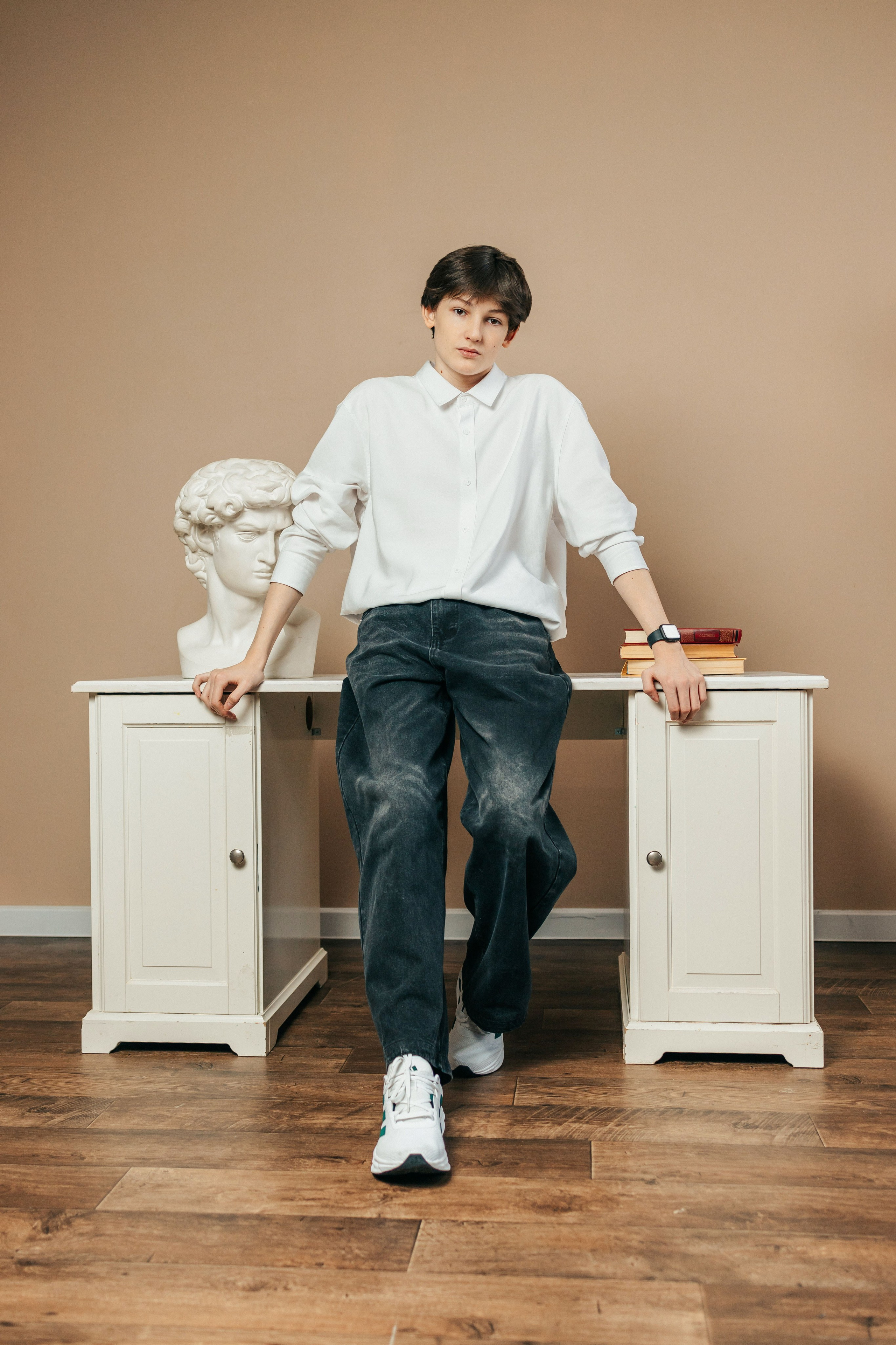 Студия школьной фотографии. Фотостудия выпускных альбомов в Твери. Студия школьной фотографии в Твери. Выпускные альбомы в Твери