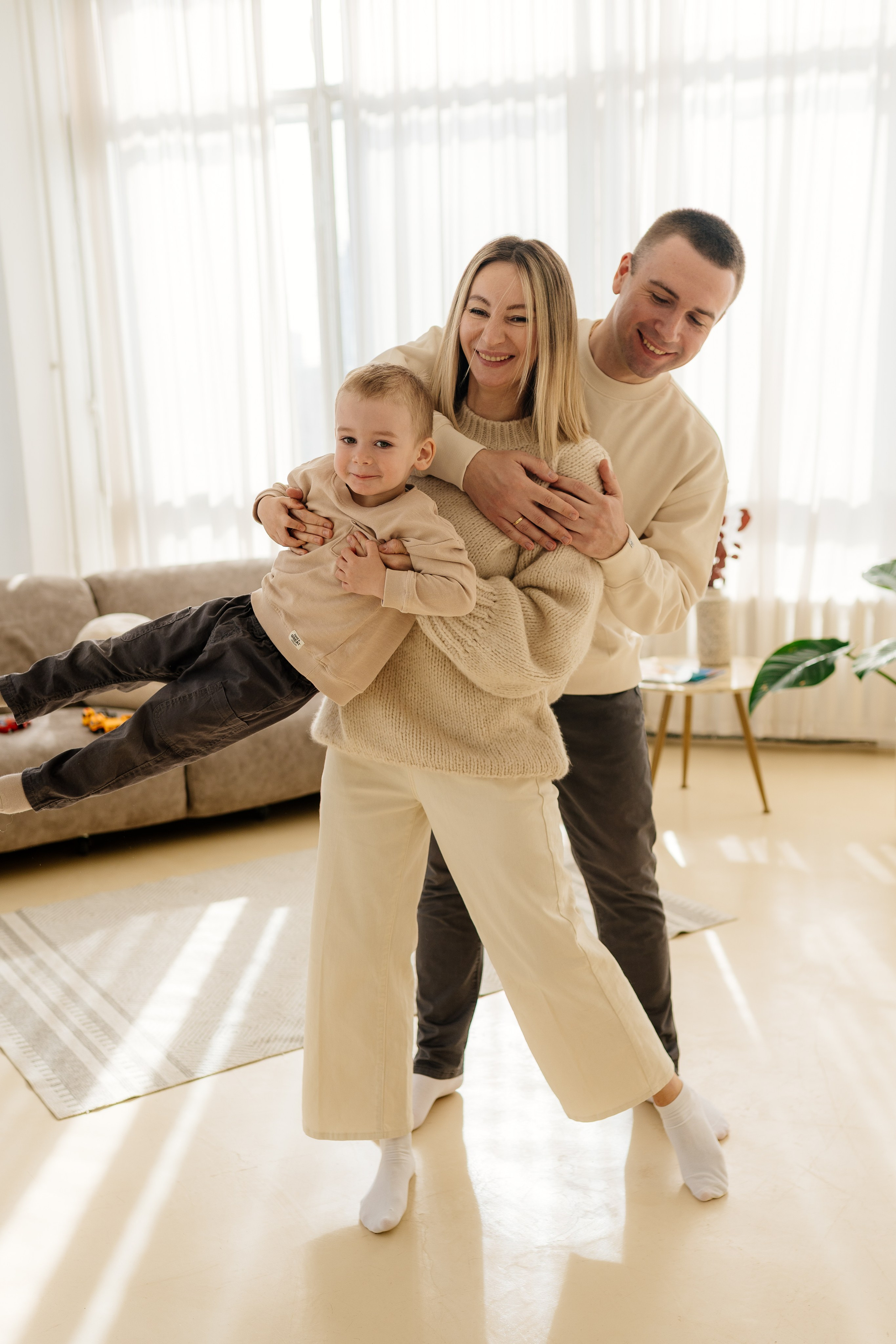 Ольга, Дмитрий и Ваня. Свадебный фотограф в Москве Анна Полушина